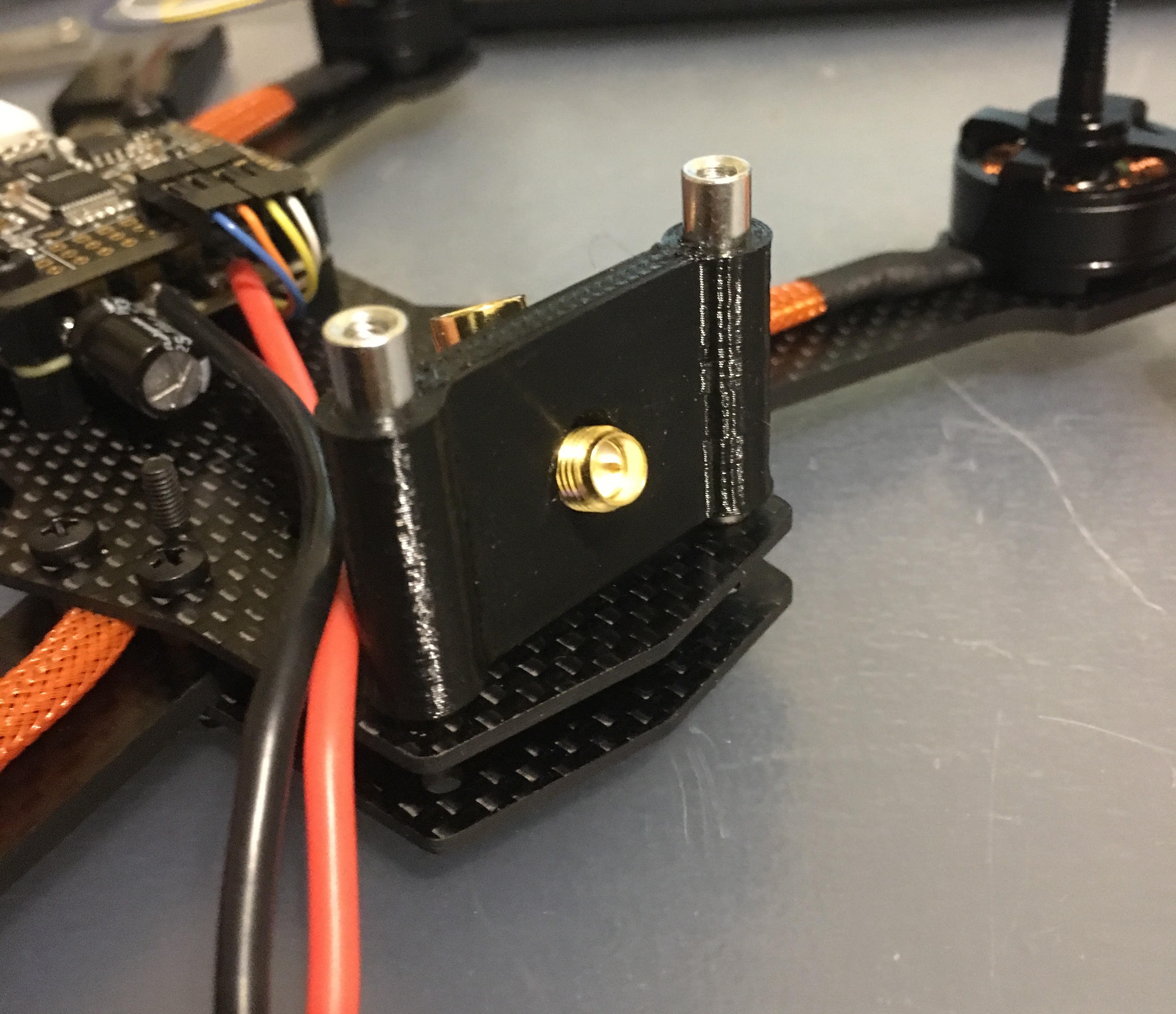 ZMR250/210 45 Degree RPSMA VTX Antenna Mount