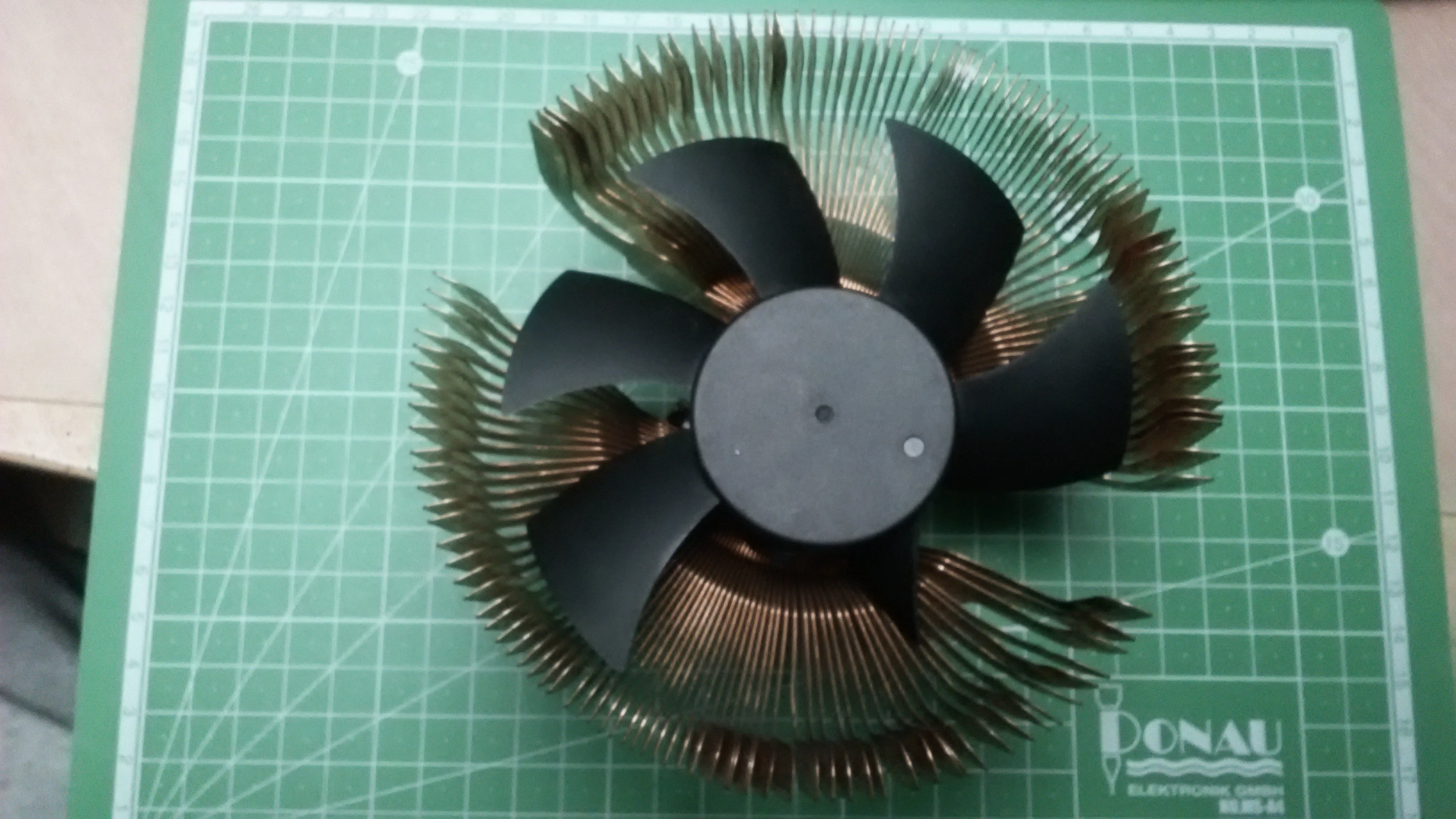 Zalman CNPS7700-CU fan blades