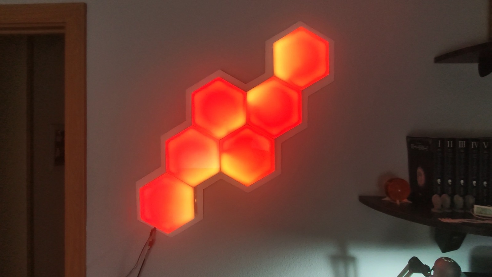 Hexaleaf