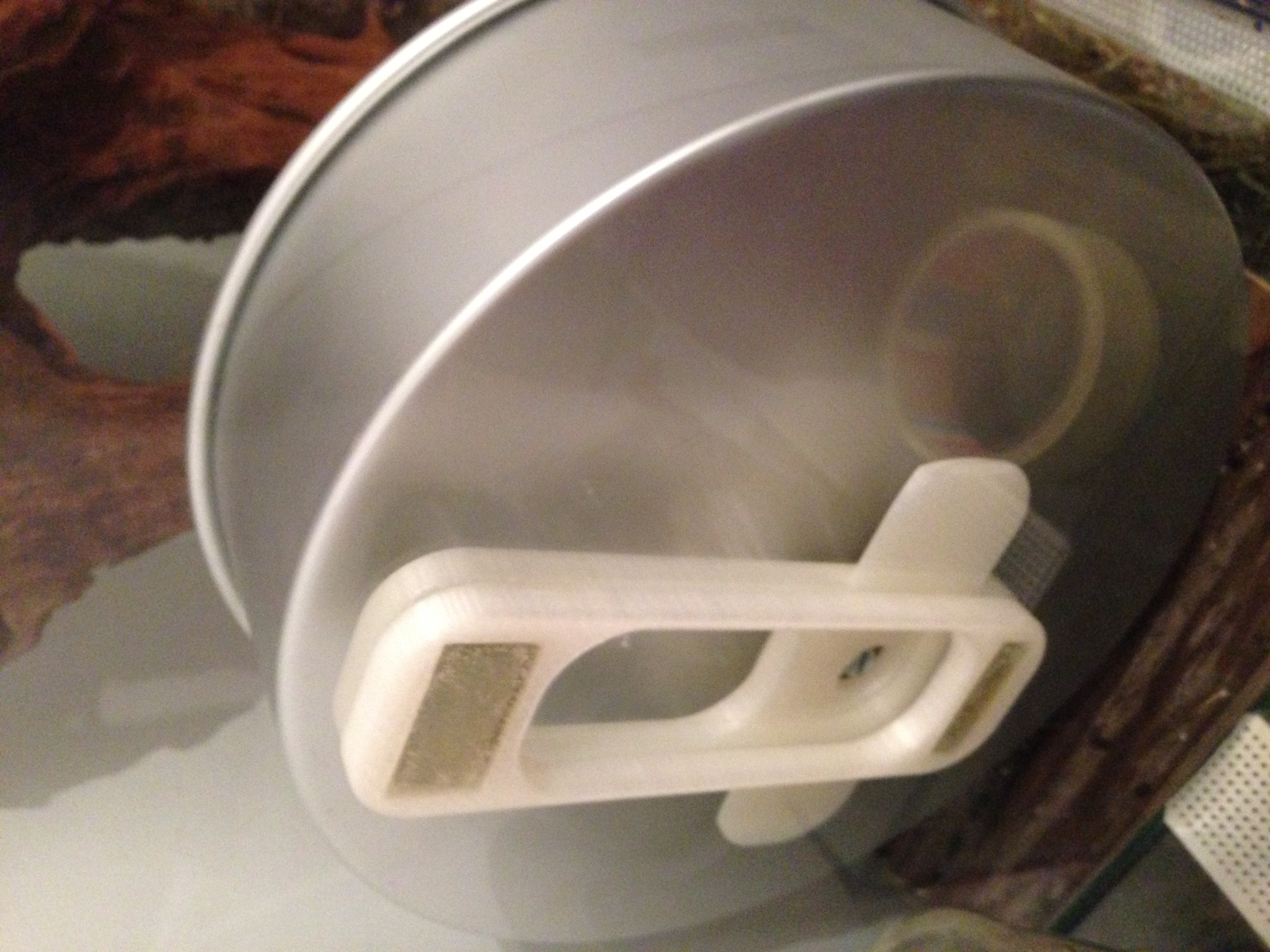 Hamster Degu exercise wheel for glas mount