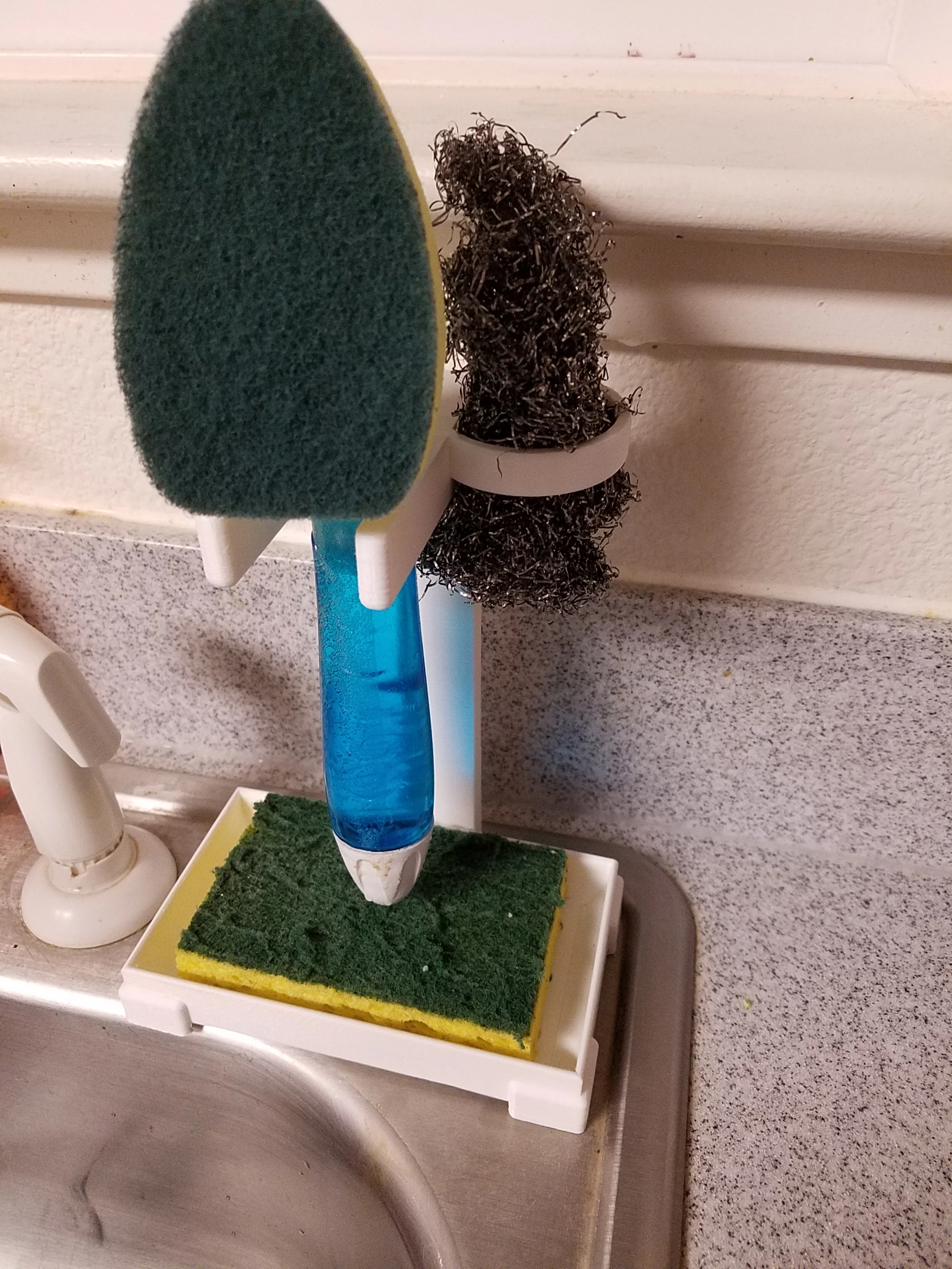 Sponge dish with dish wand holder