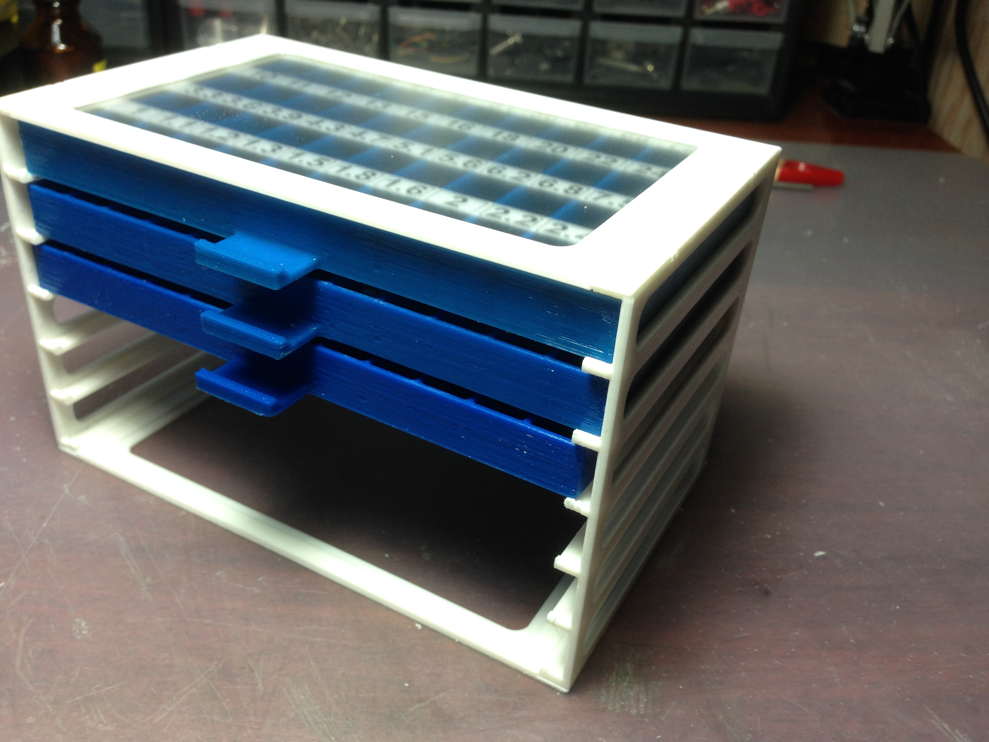 SMD resistors and capacitors boxes