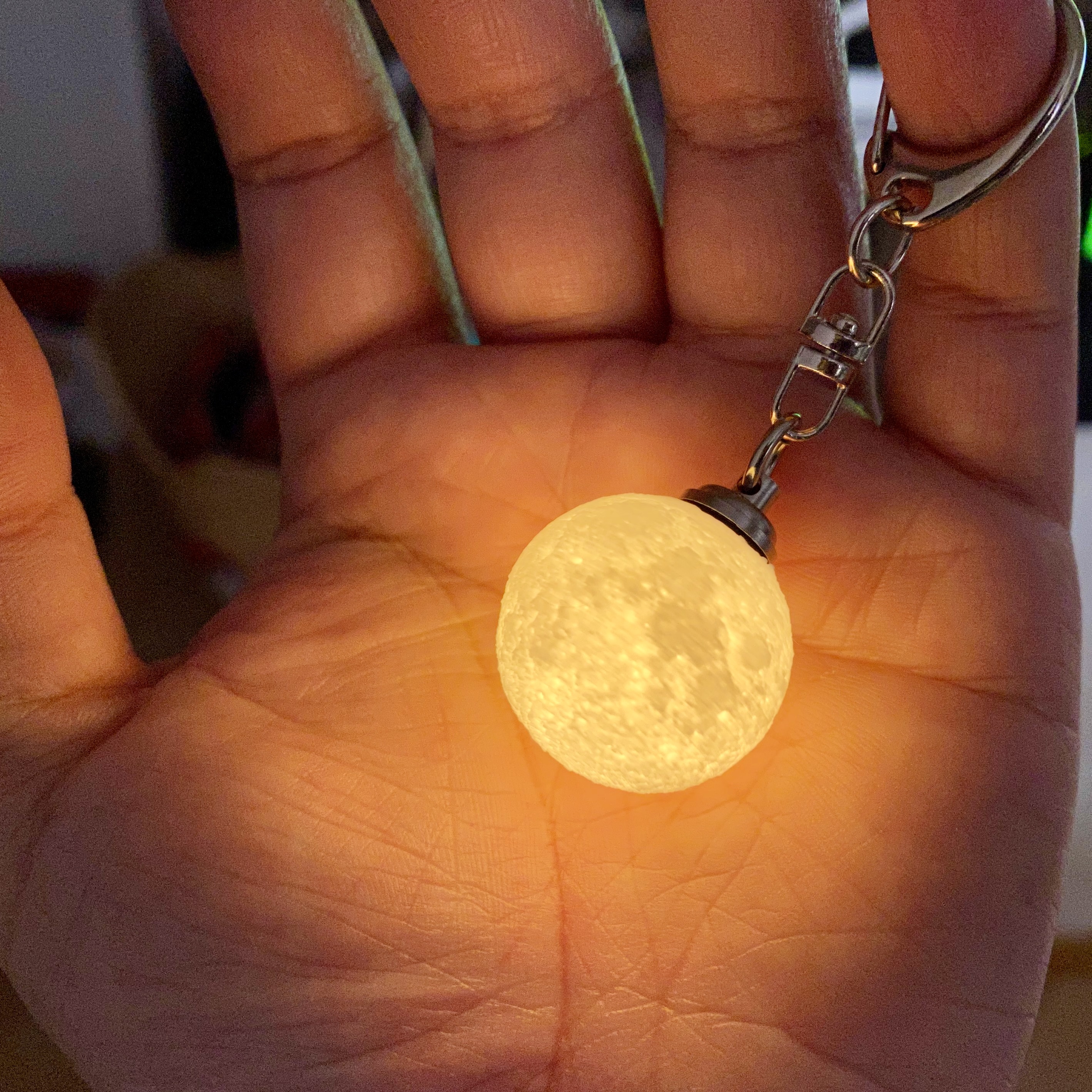 NASA CGI Moon Kit 2019 Moon Lamp 1 inches keyring