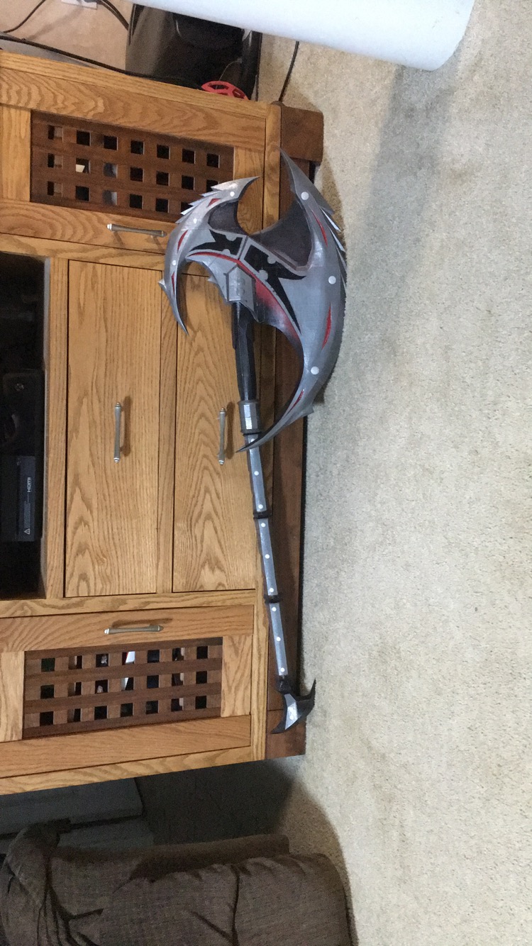 Daedric Battleaxe split for smaller printers
