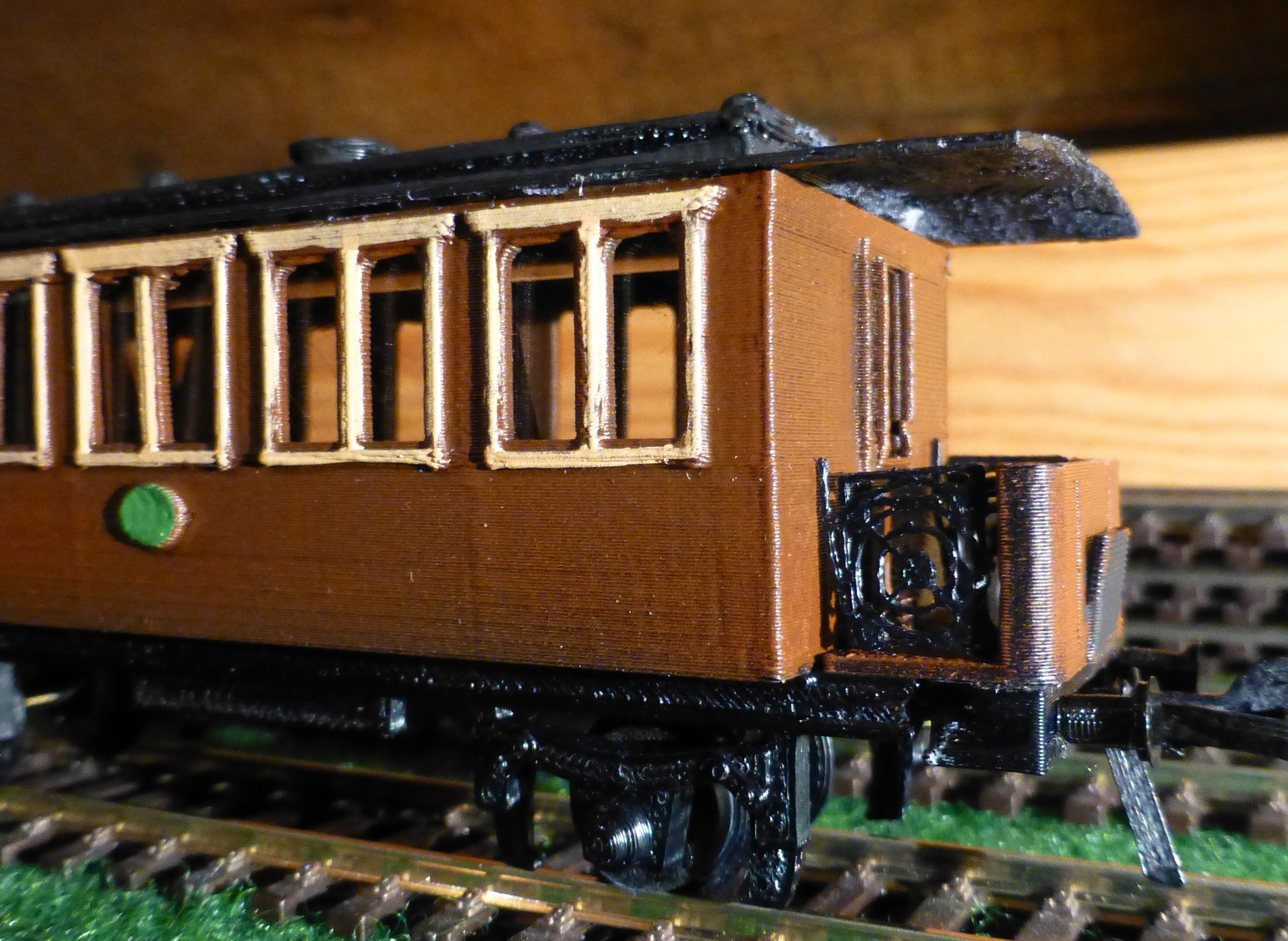 Old railway passenger wagon in scale H0