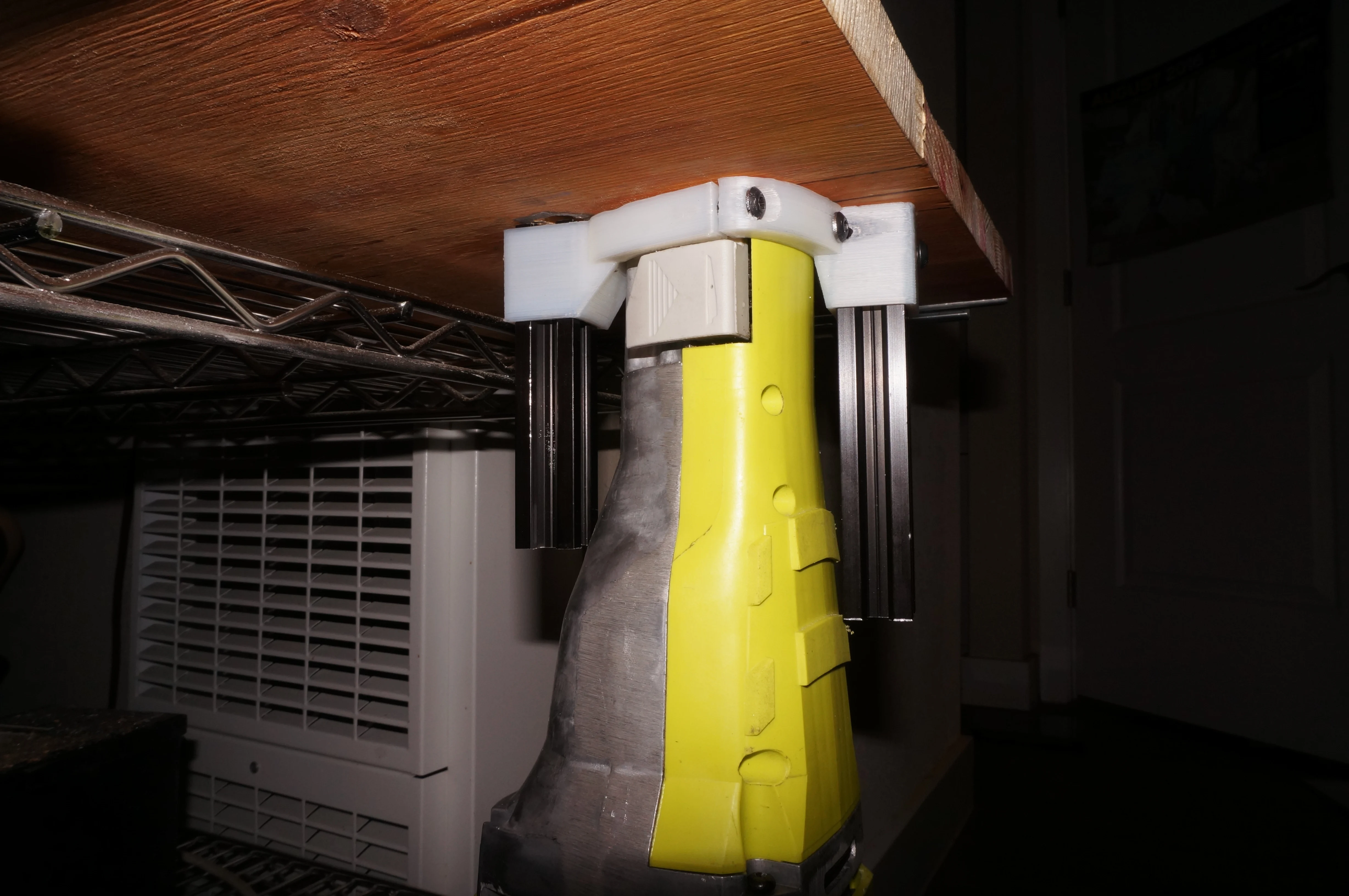 Ryobi reciprocating saw table mount