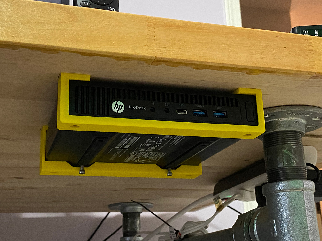 HP ProDesk 600 G2 Mini Under Desk Mount