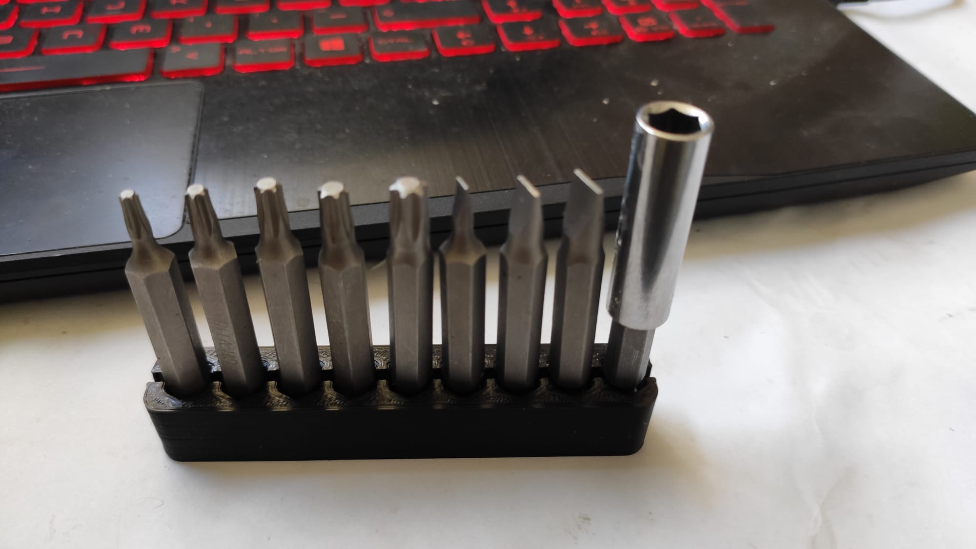 Porta puntas exagon tool holder