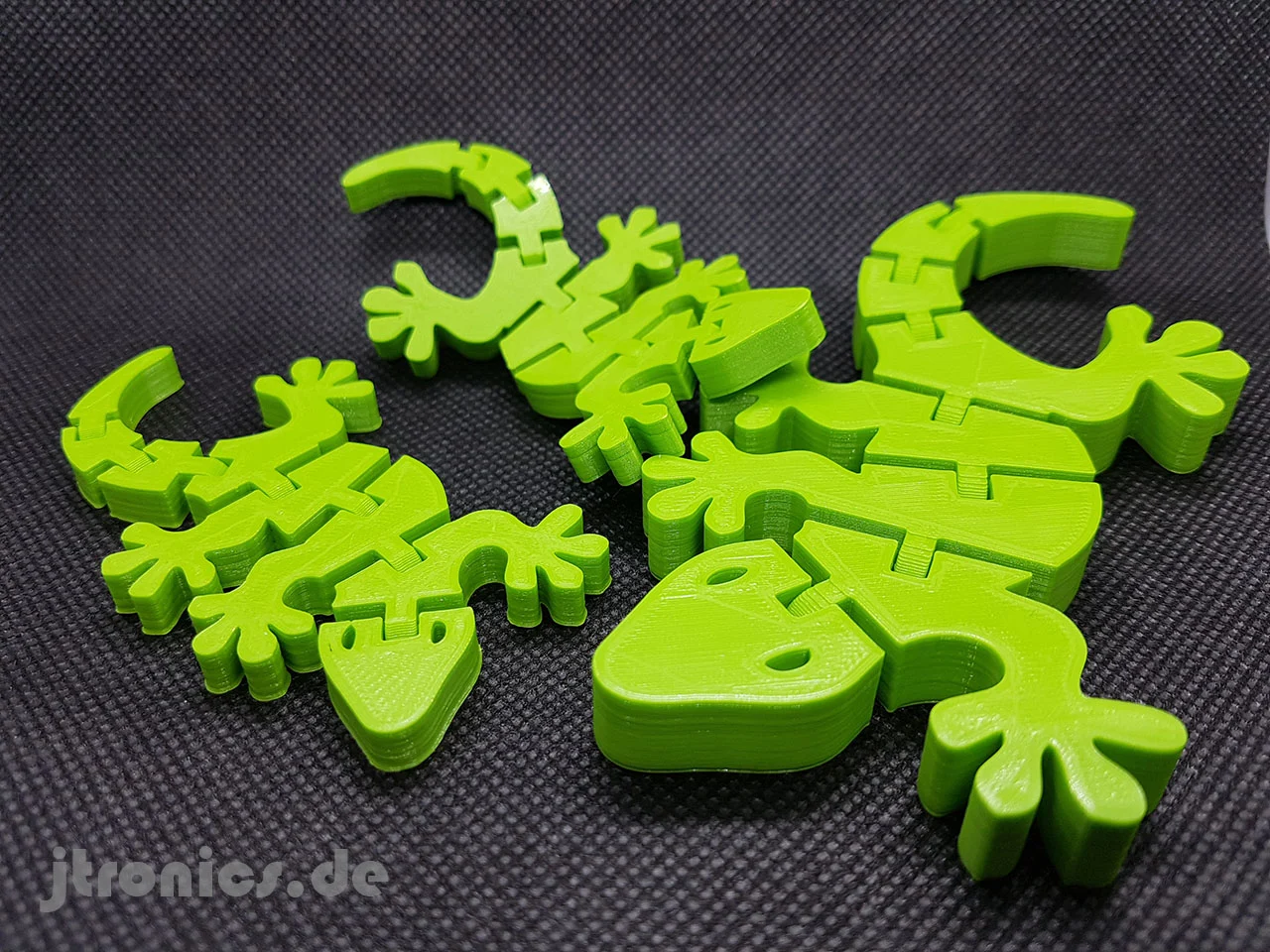 Flexi Articulated Mini Gecko Full