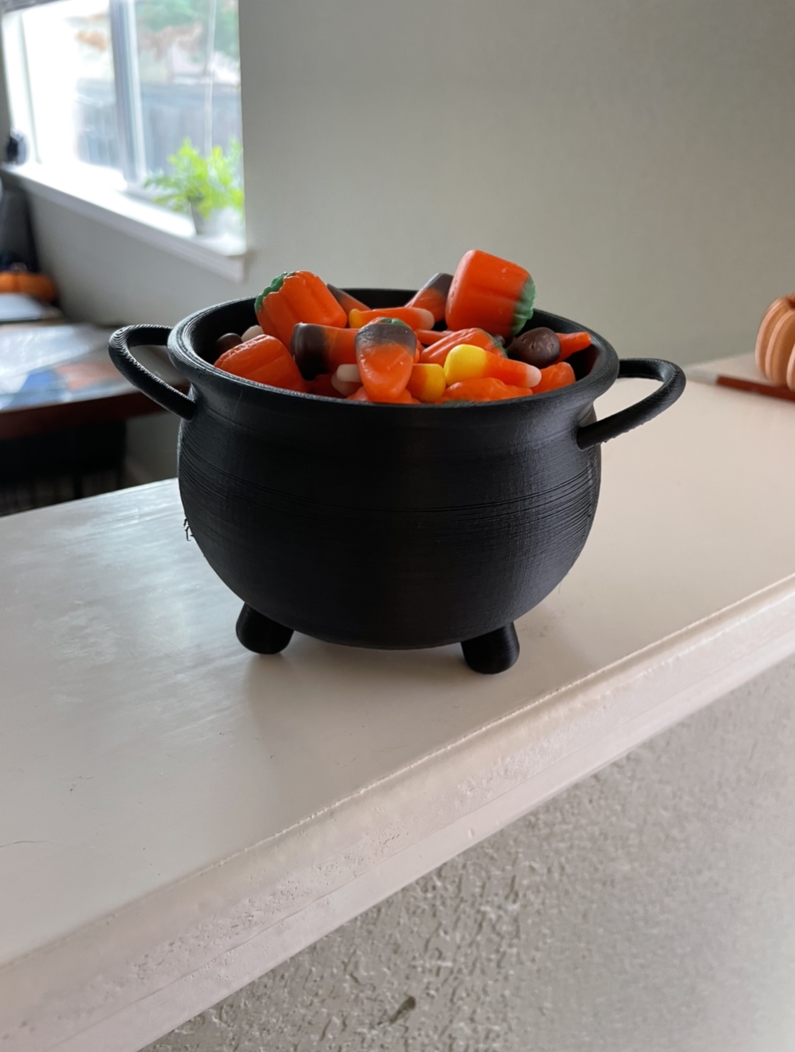 Halloween Cauldron Decoration