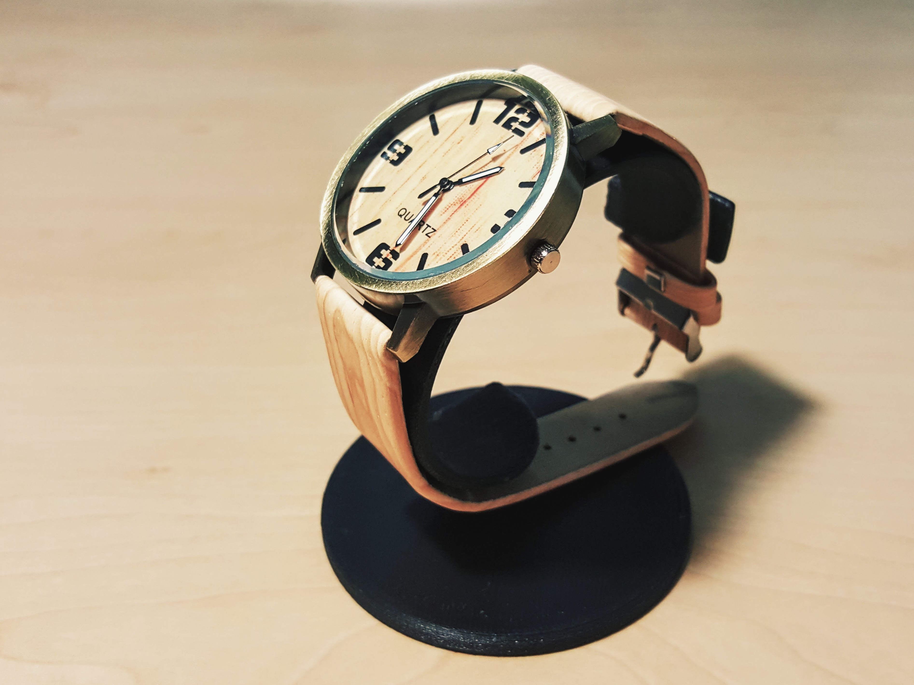 Universal Watch Stand