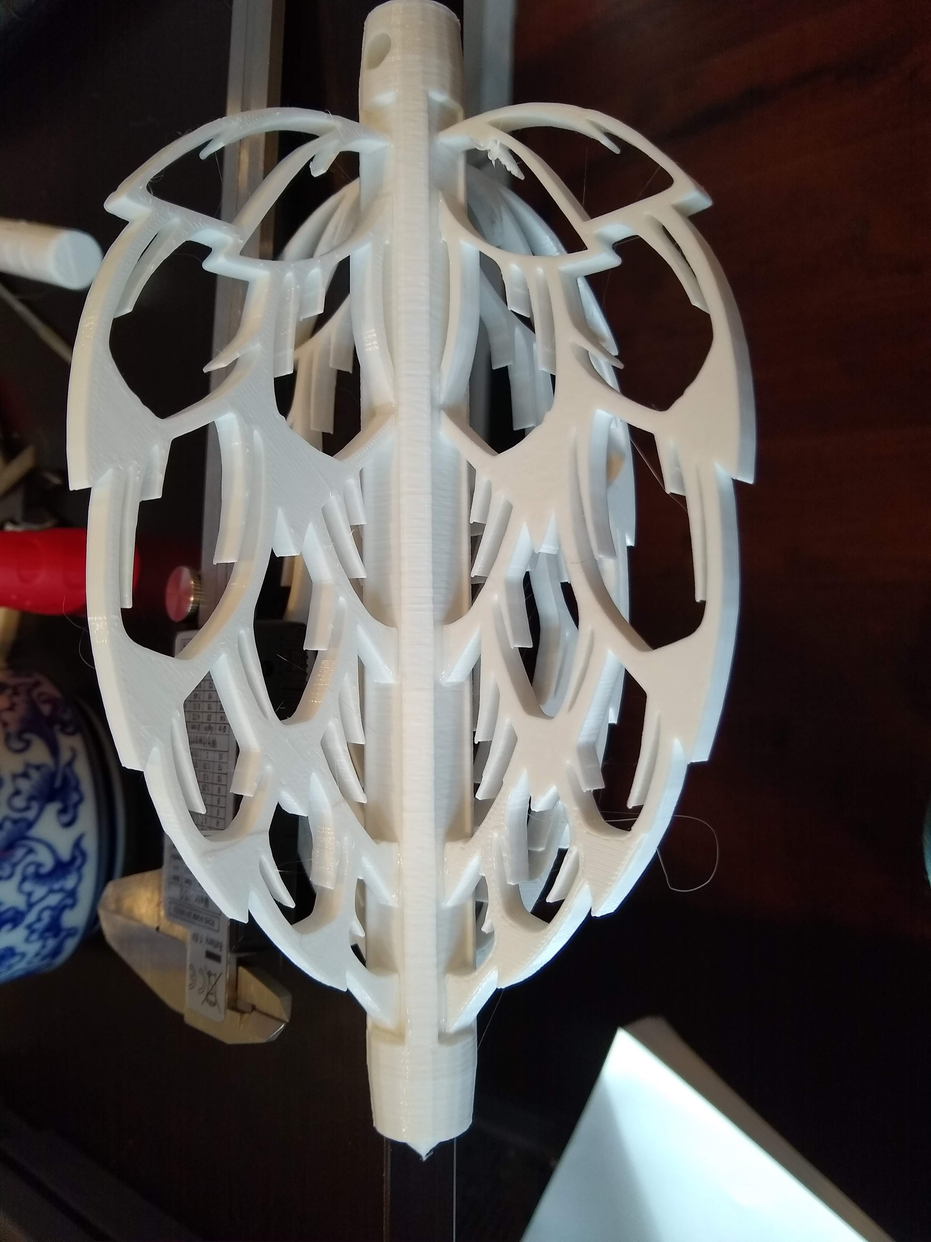 Hops ornament