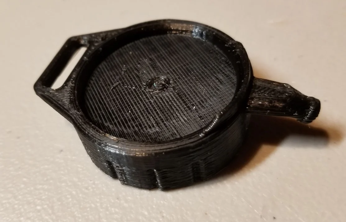 1/10 scale garage oil drain pan