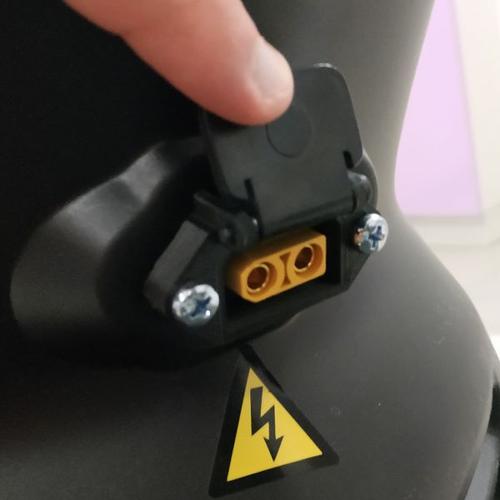 XT90-F mount for electric bike charge port