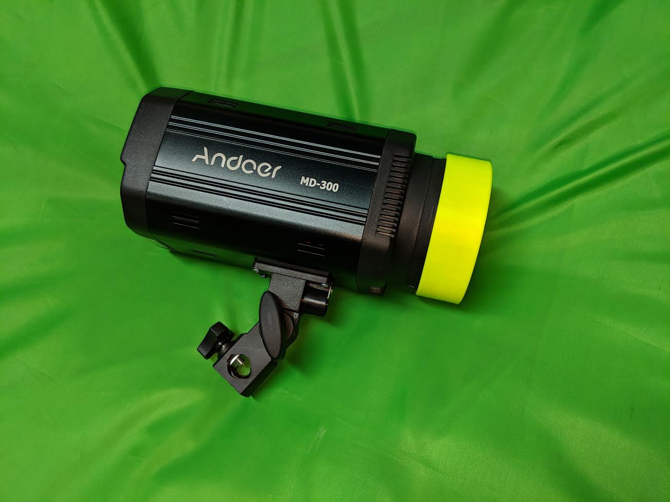 Cover for Photo Studio Speedlite Strobes