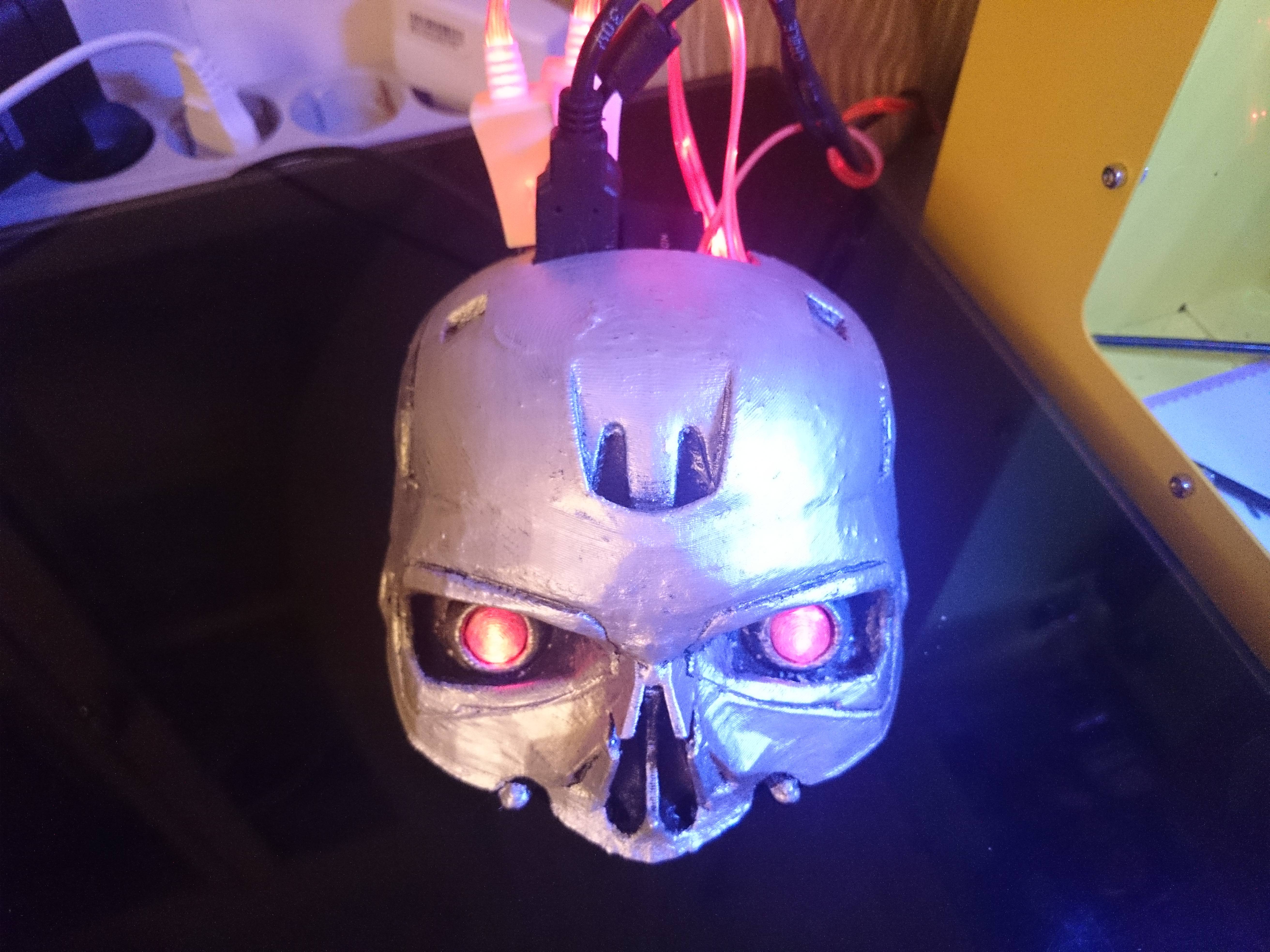 T-800 Terminator USB hub compartment
