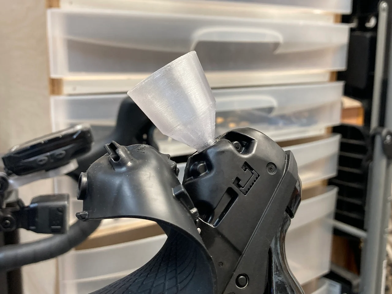Shimano bleed cup for road brakes with M7x0.75 thread
