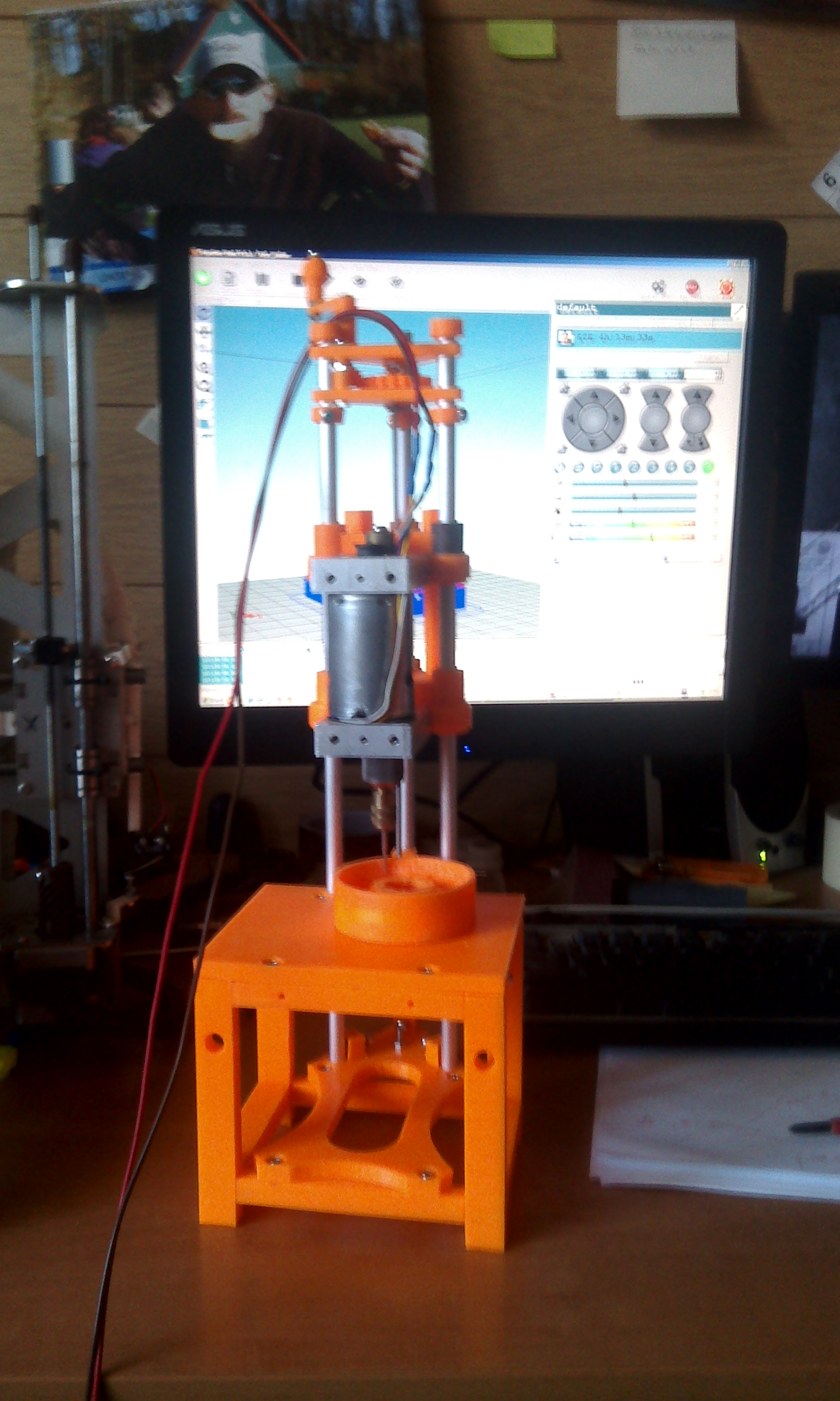 Little amateur hobby milling machine