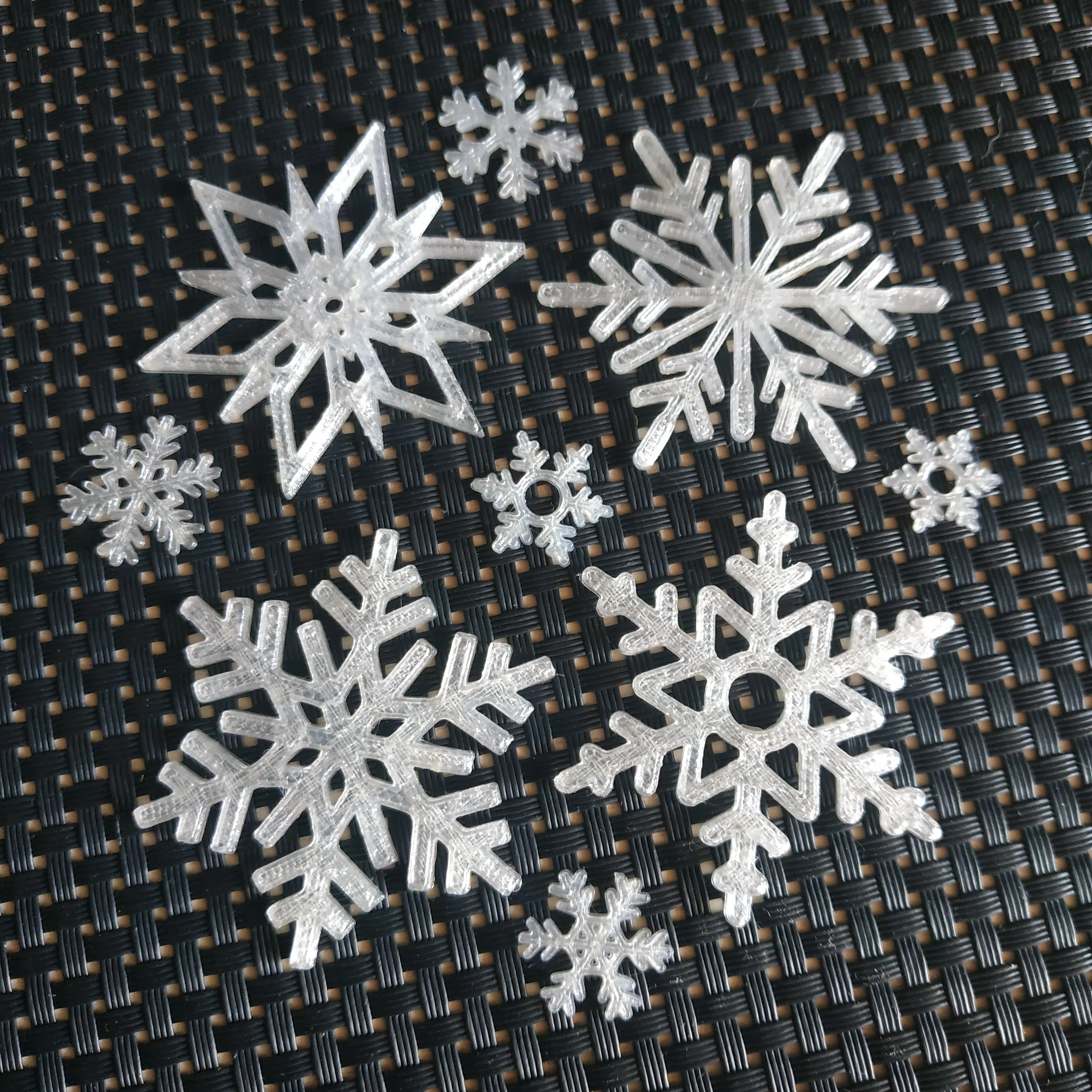 Snow Flakes 30 pcs