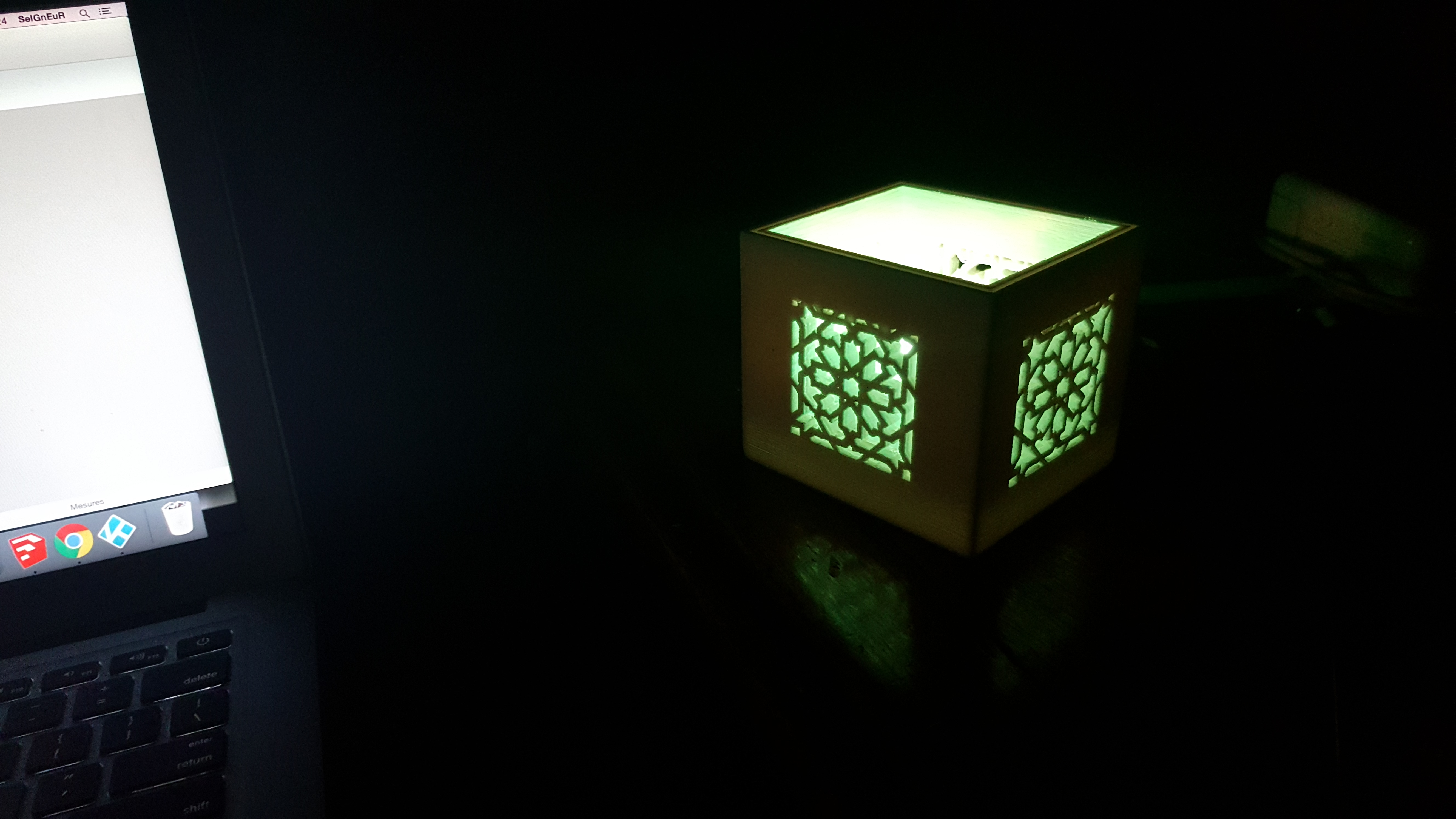 Oriental Candle holder
