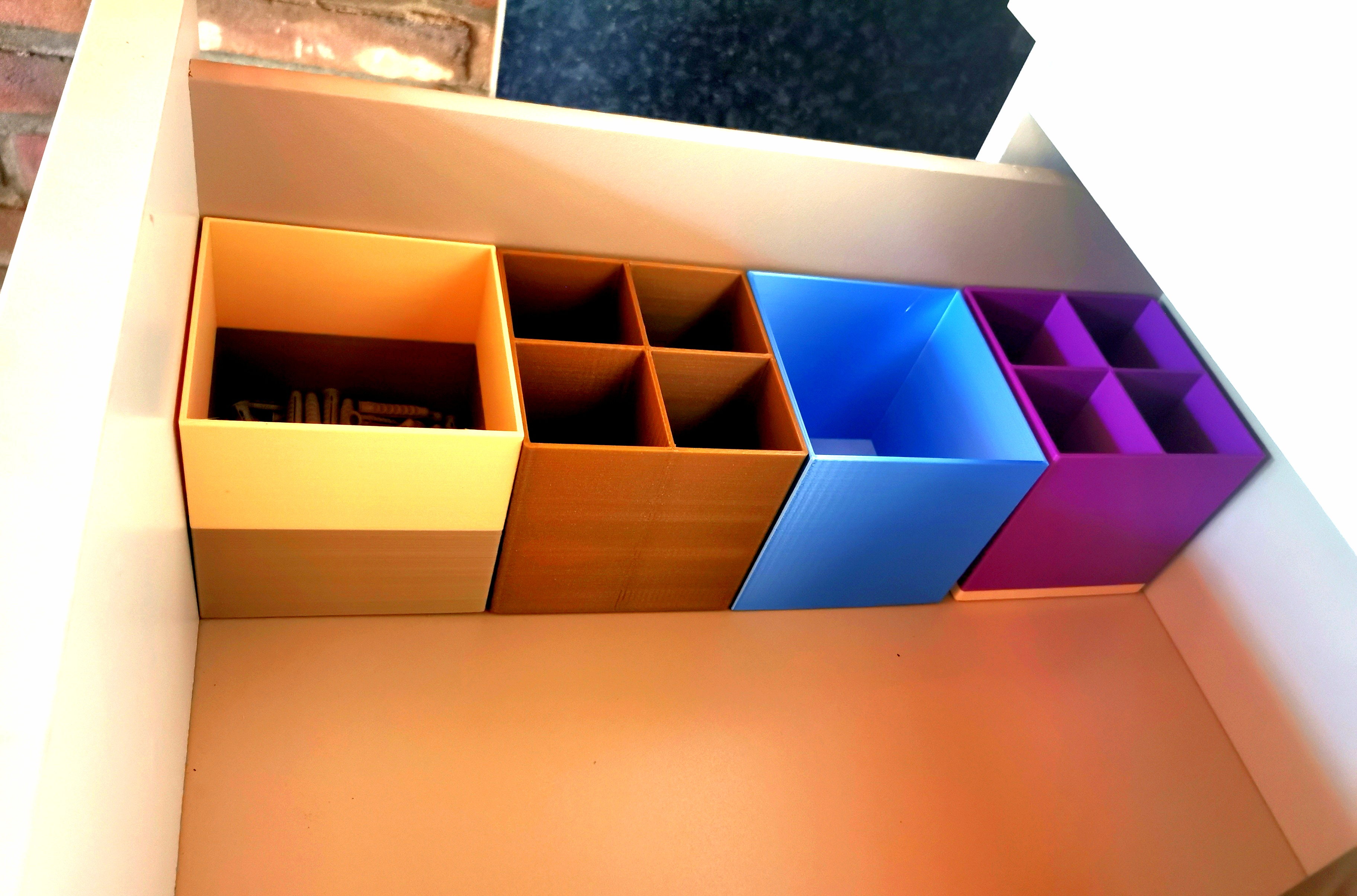 Malm Sorter for screws
