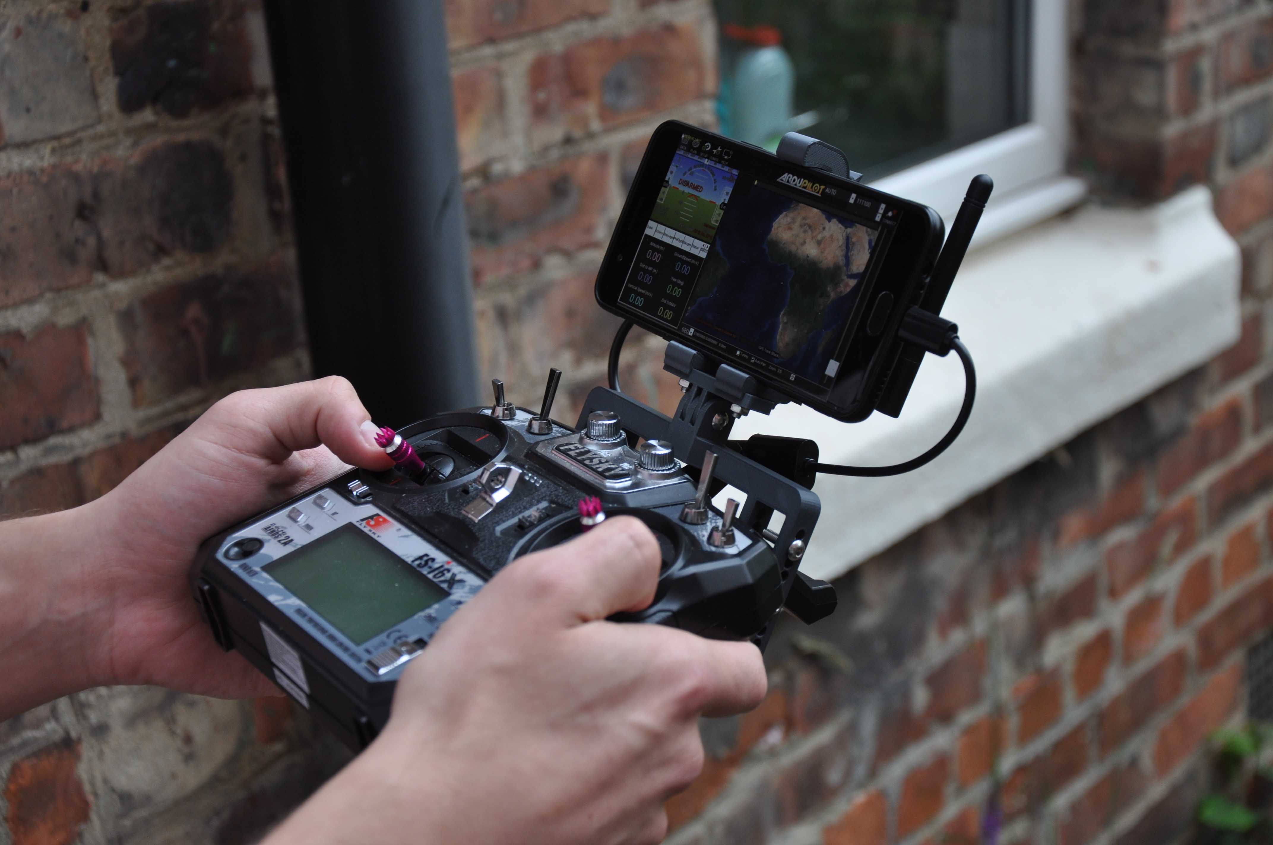 FS-i6 Phone/Telemetry Holder