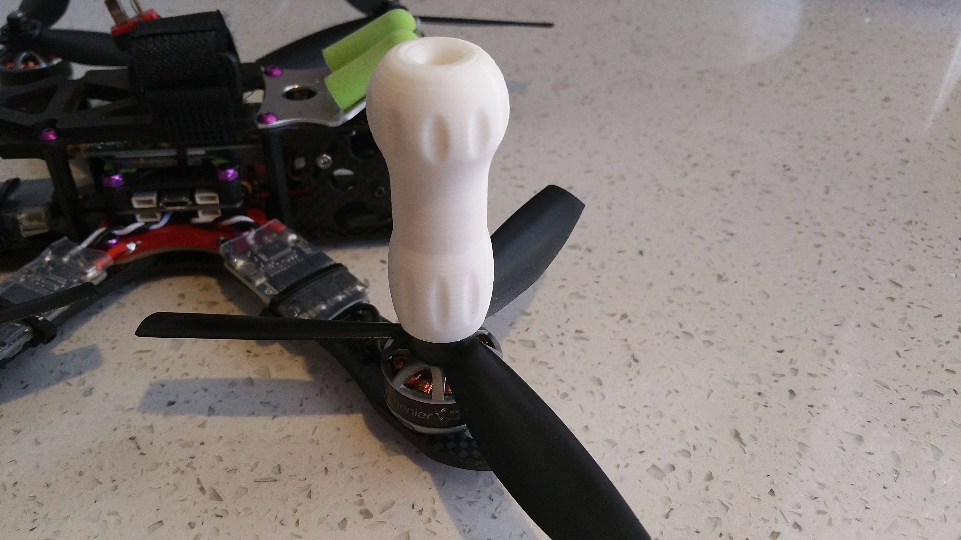 Prop nut tool