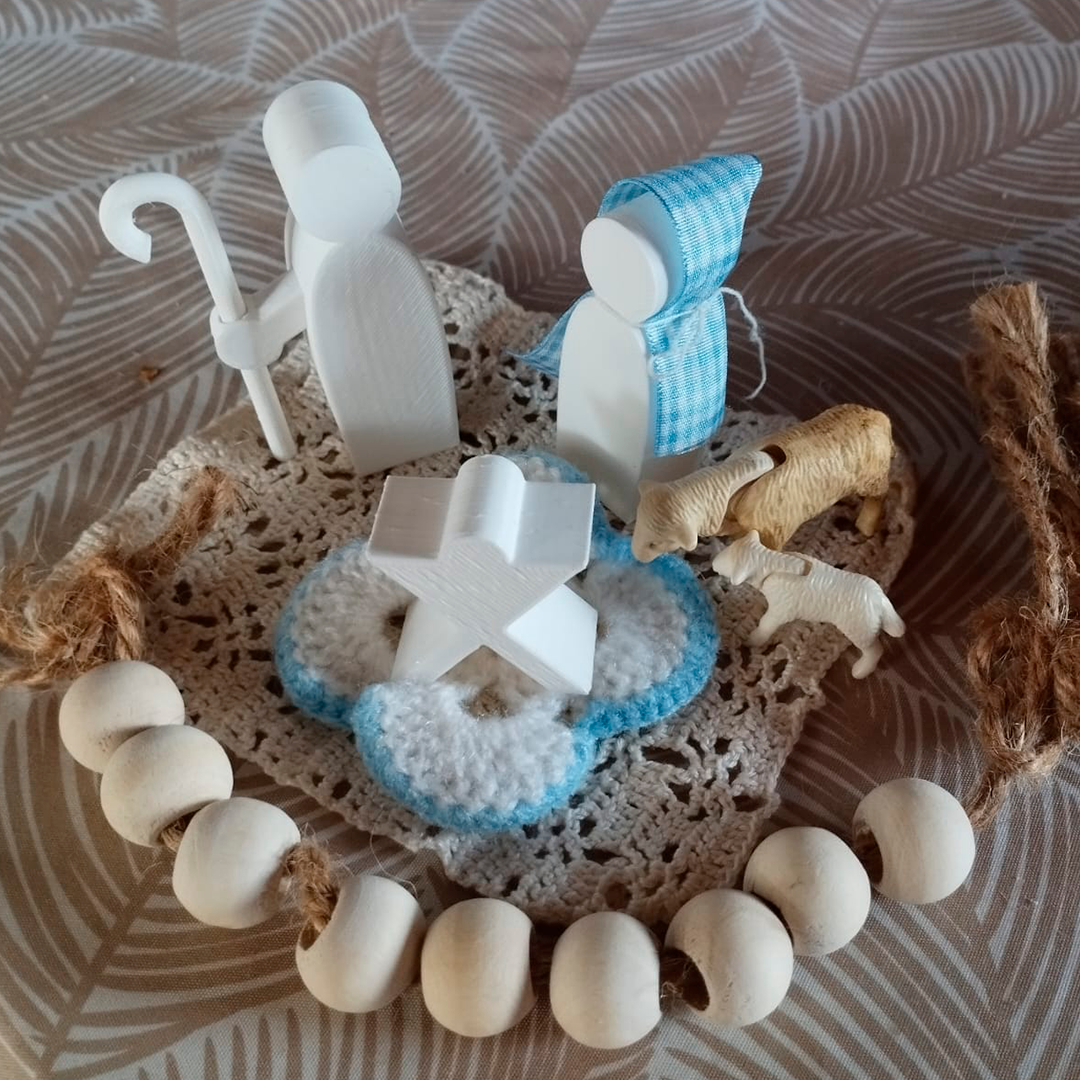 Simple Three-Piece Nativity Set