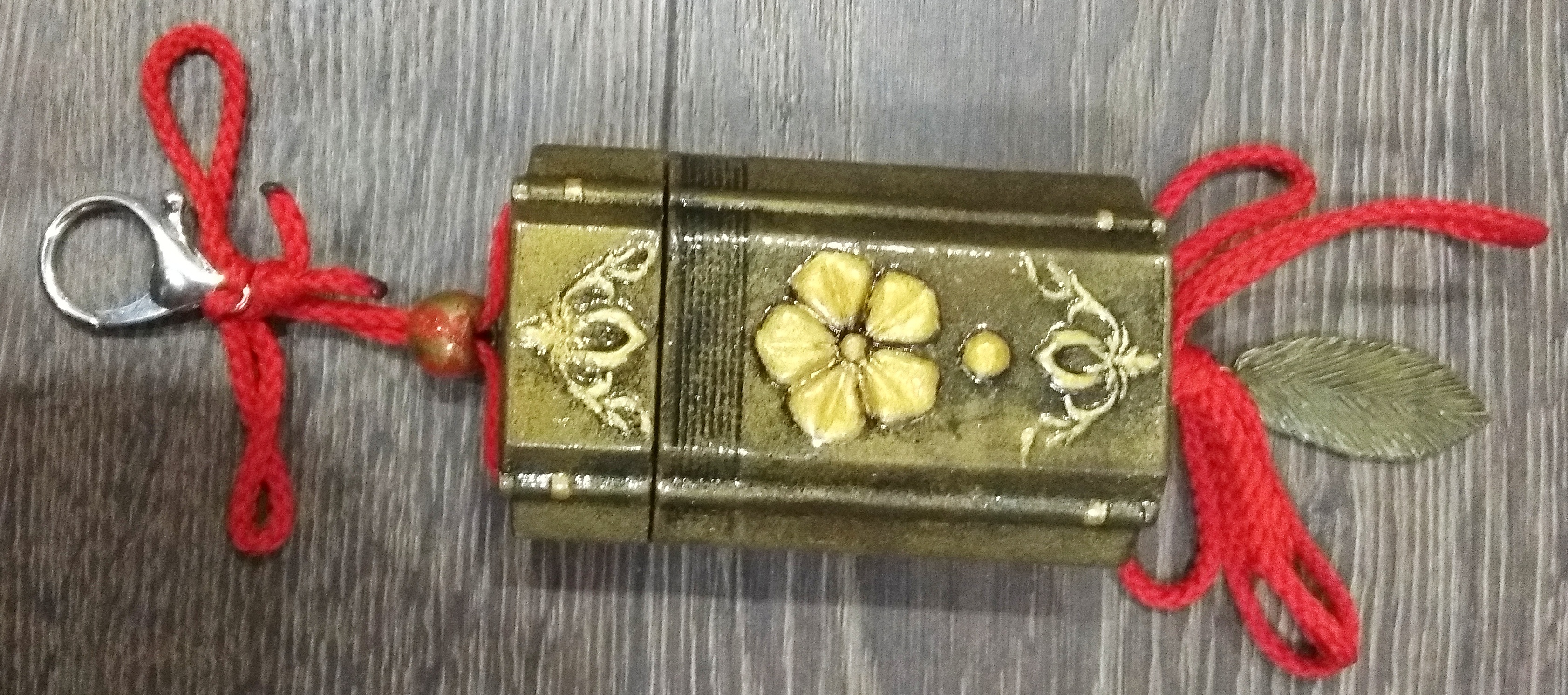 Inro styled box