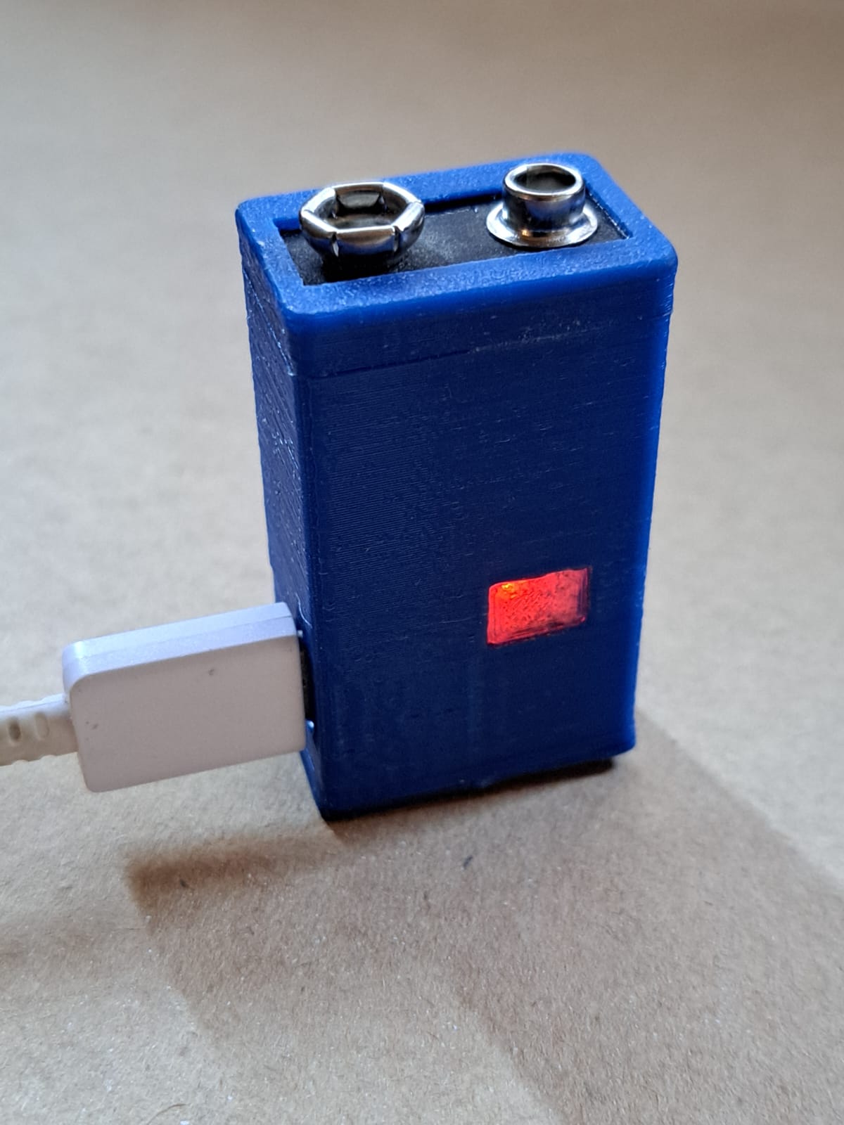 LiPo cell based 9v battery (NEDA1604) with USB C charger.