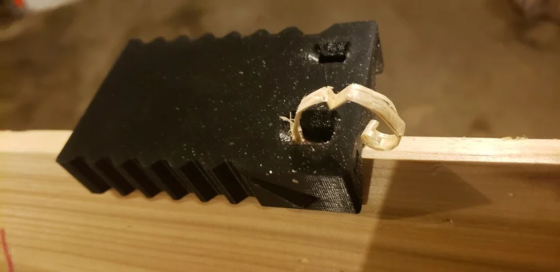 Razor blade chamfer tool