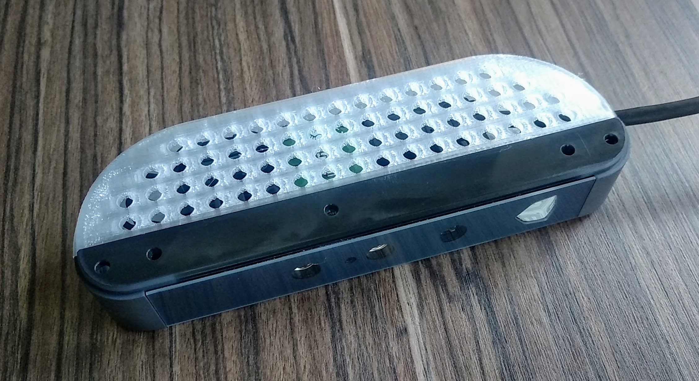 Smaller housing for the 3D Systems Sense 2 3D-scanner