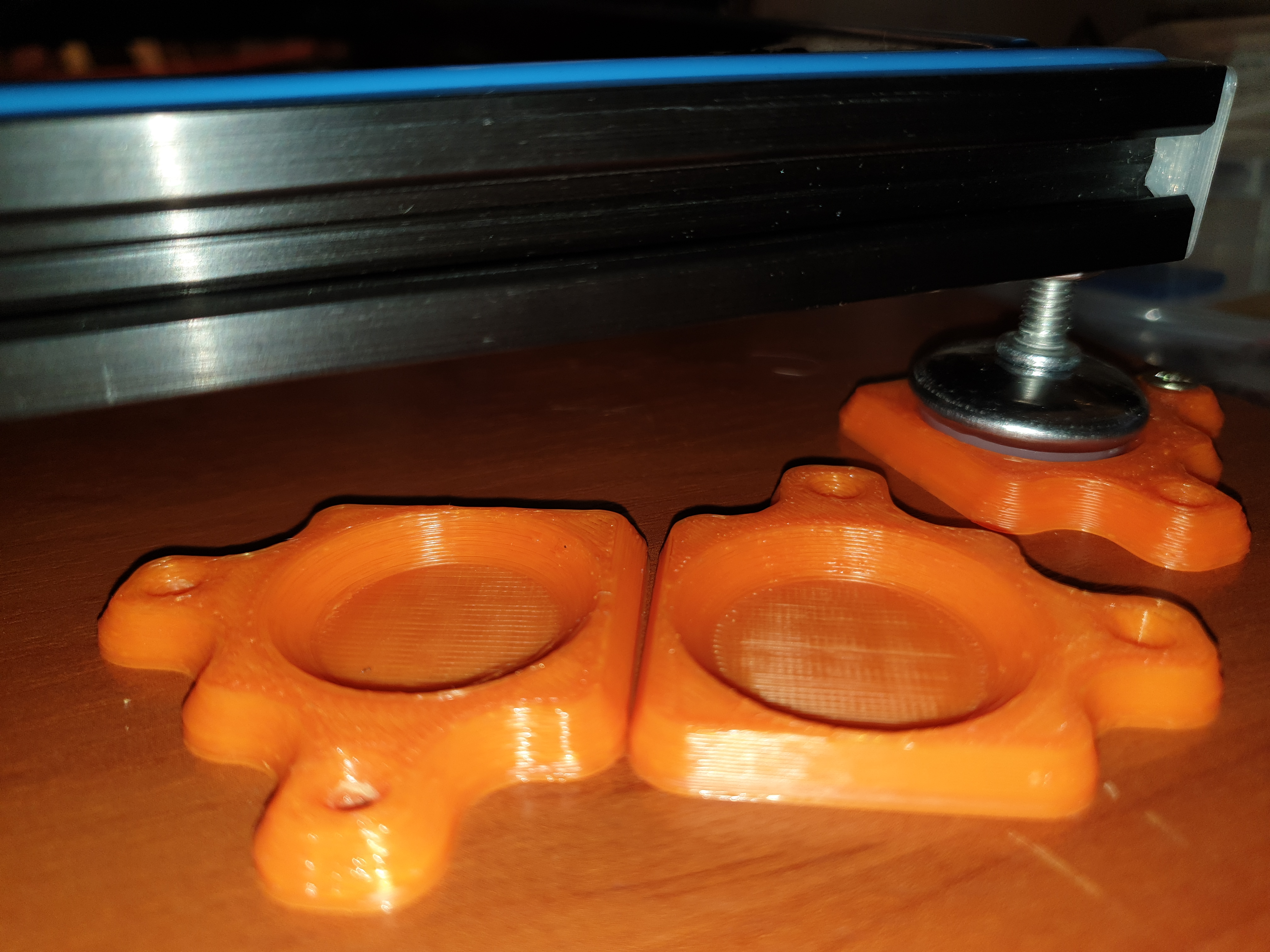 HCMaker 7 or similar surface fixation brackets