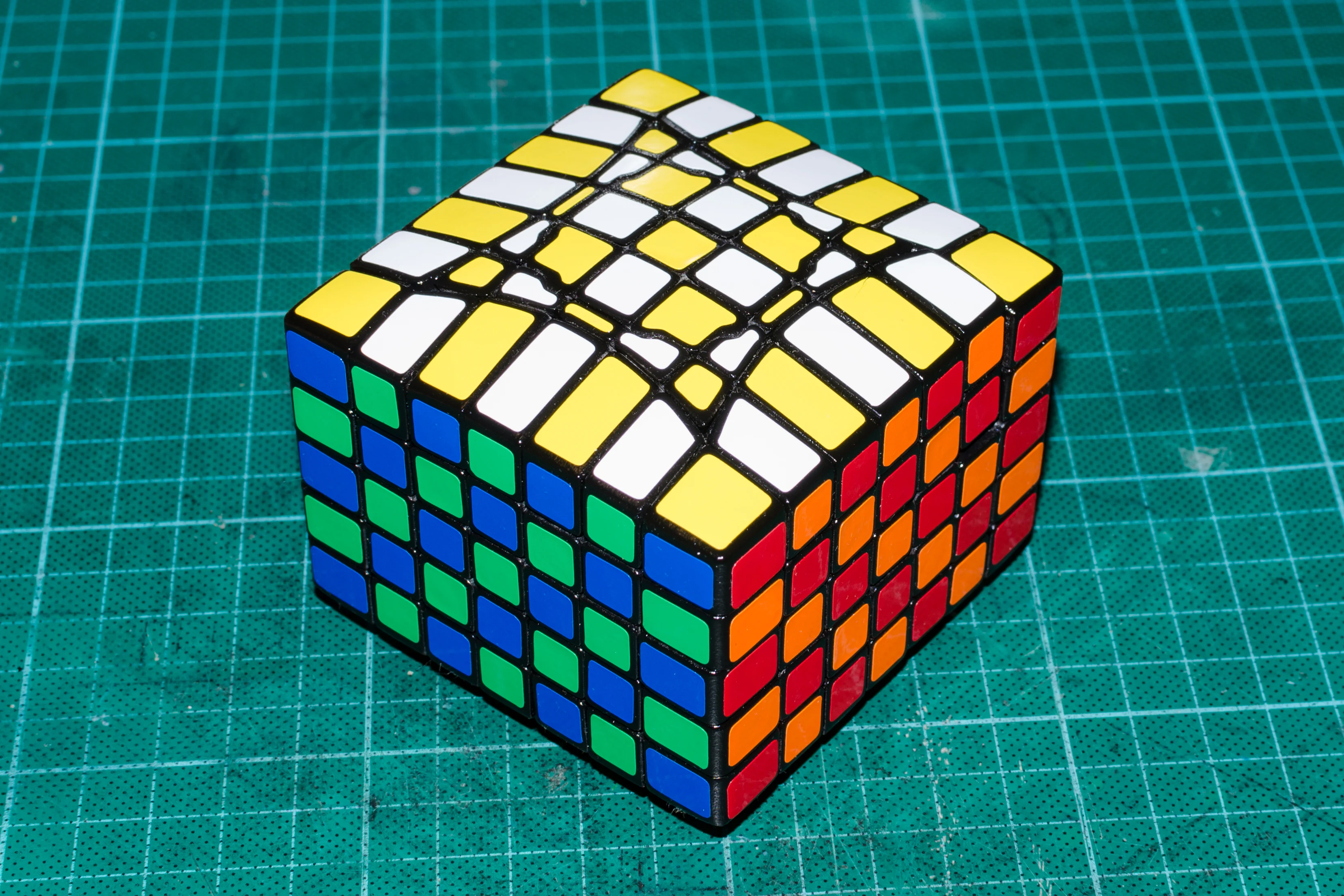 7x7x5 Cuboid and regular 7x7x7 stickers