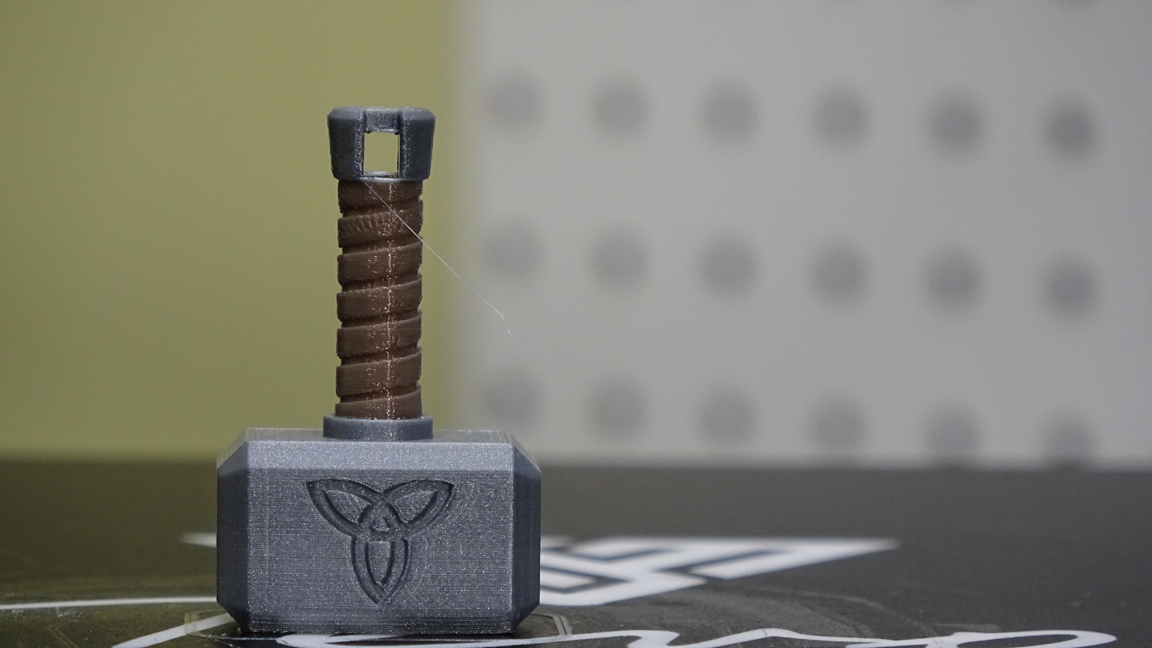 Thor's Hammer Mjolnir Keychain 2.0