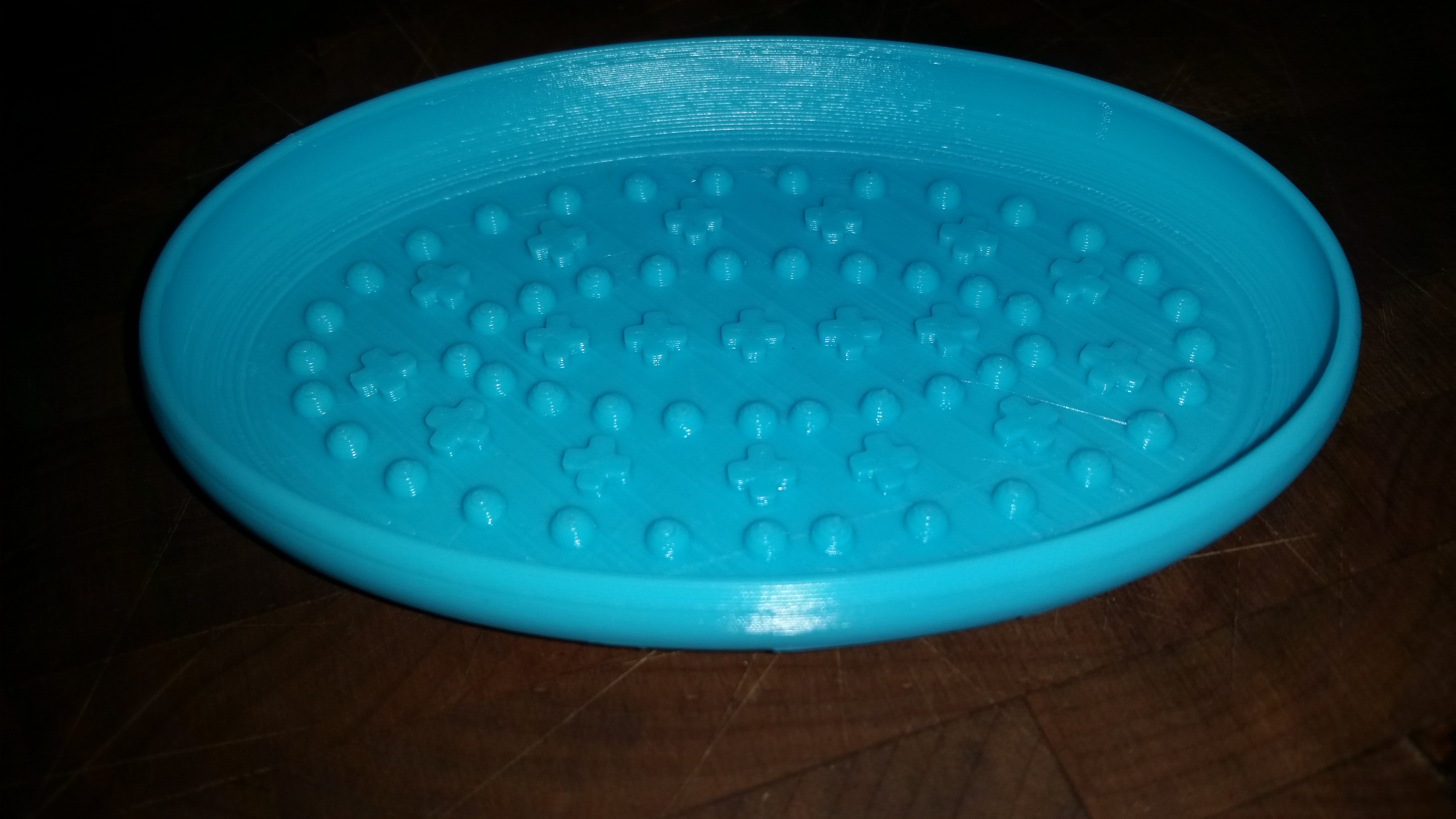 Makeup brush cleaner