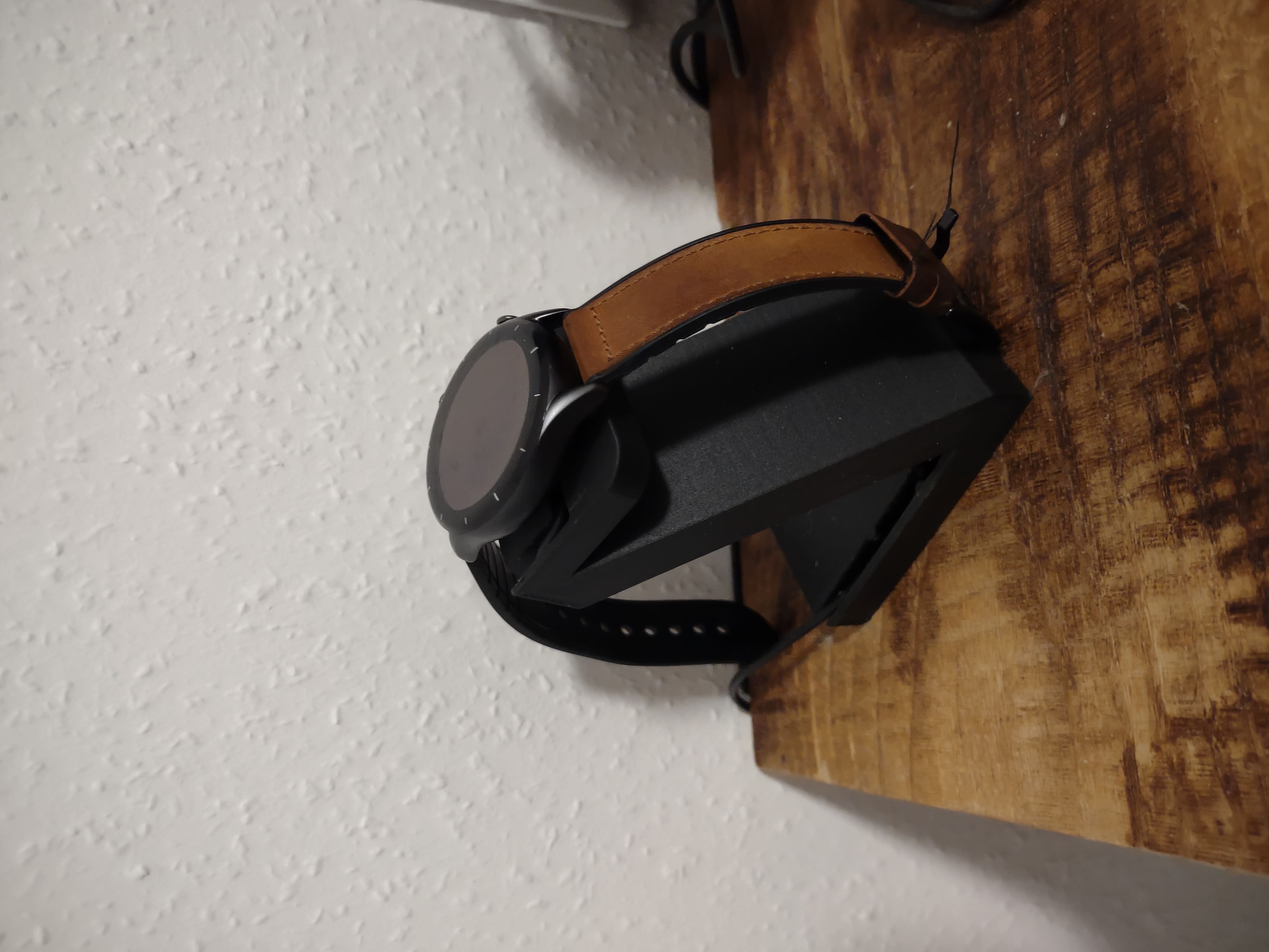 Amazfit GTR3 Stand