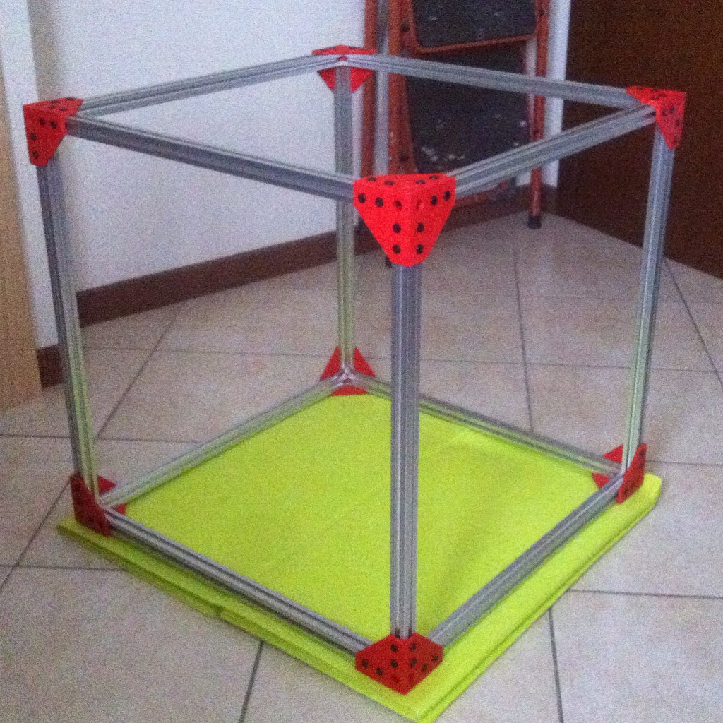 20x20 mm extrusion corner connector