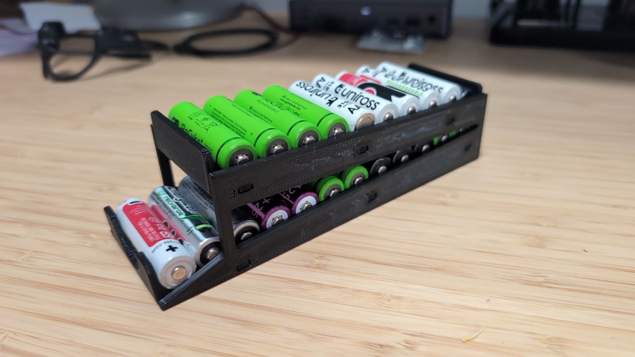 AA, AAA, 18650 etc battery storage ramp, FIFO