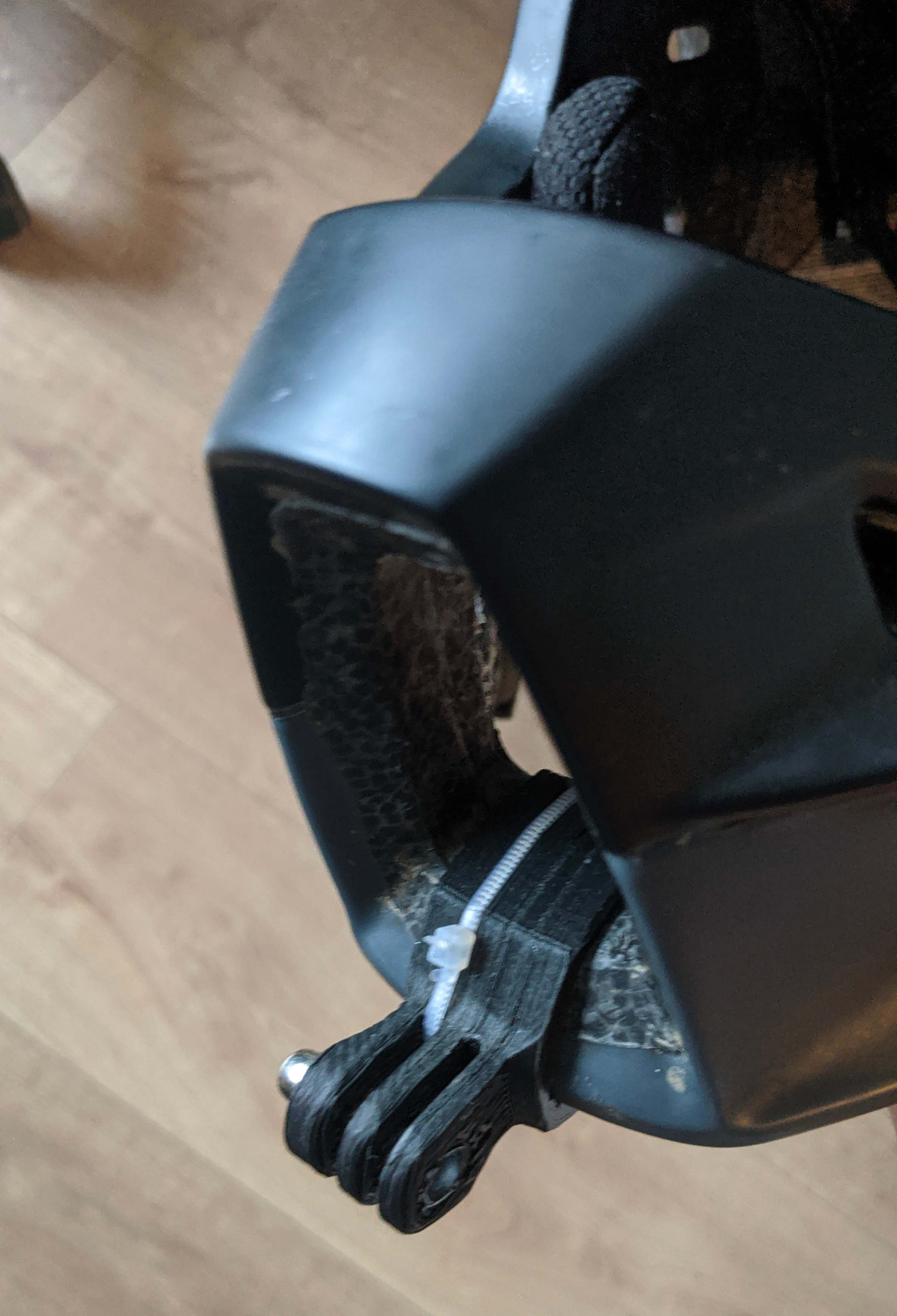 IXS Trigger FF gopro mount