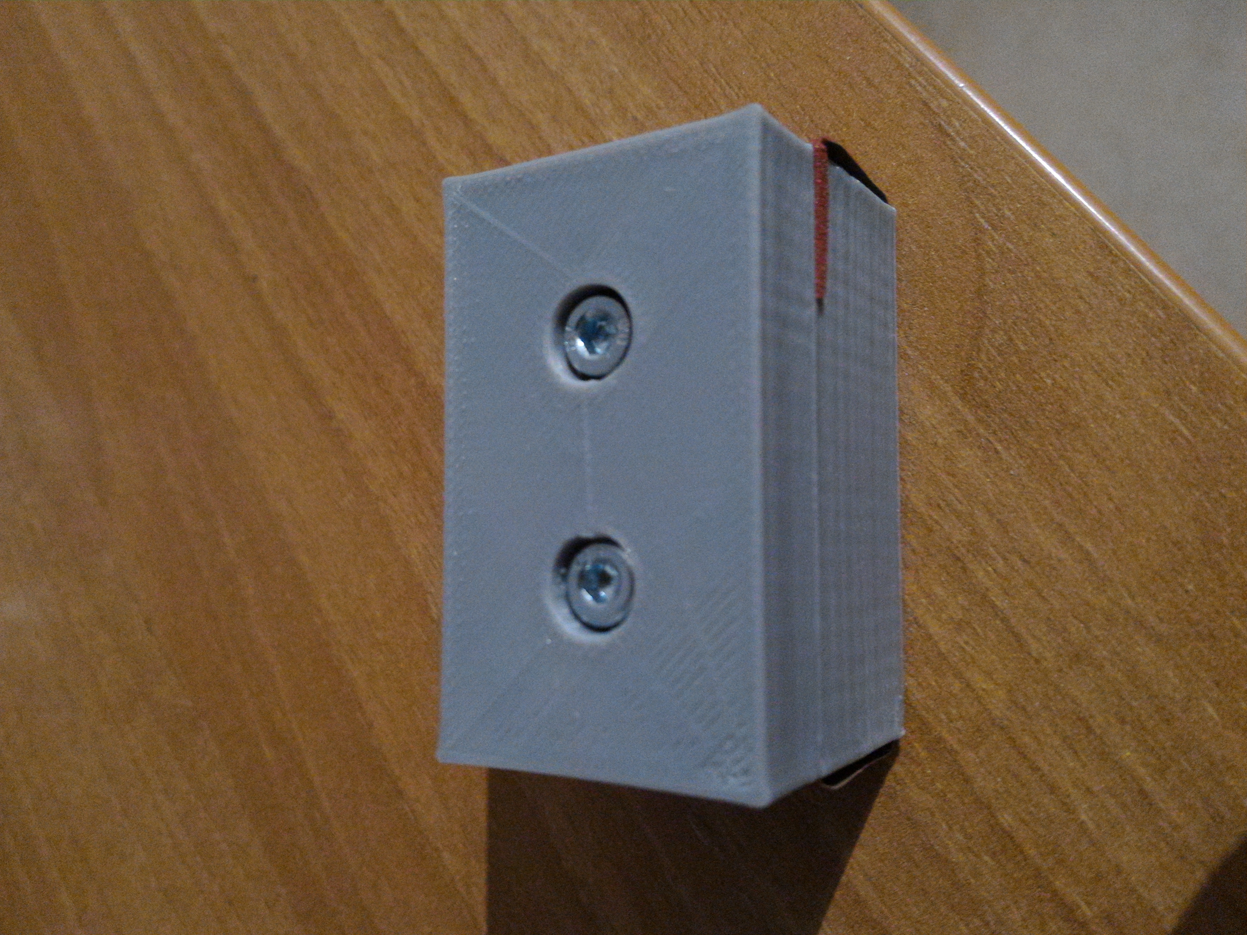 Small sandpaper block