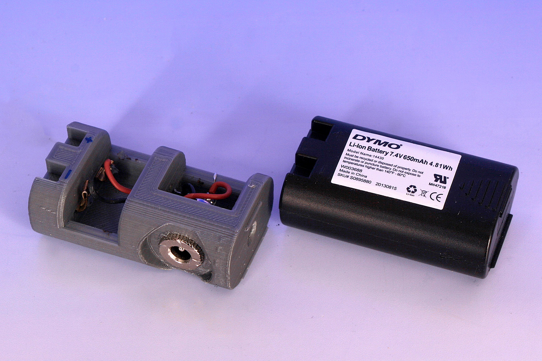 Dymo LabelManager Plug and Play PnP Battery Adapter (Dymo Battery 14430)