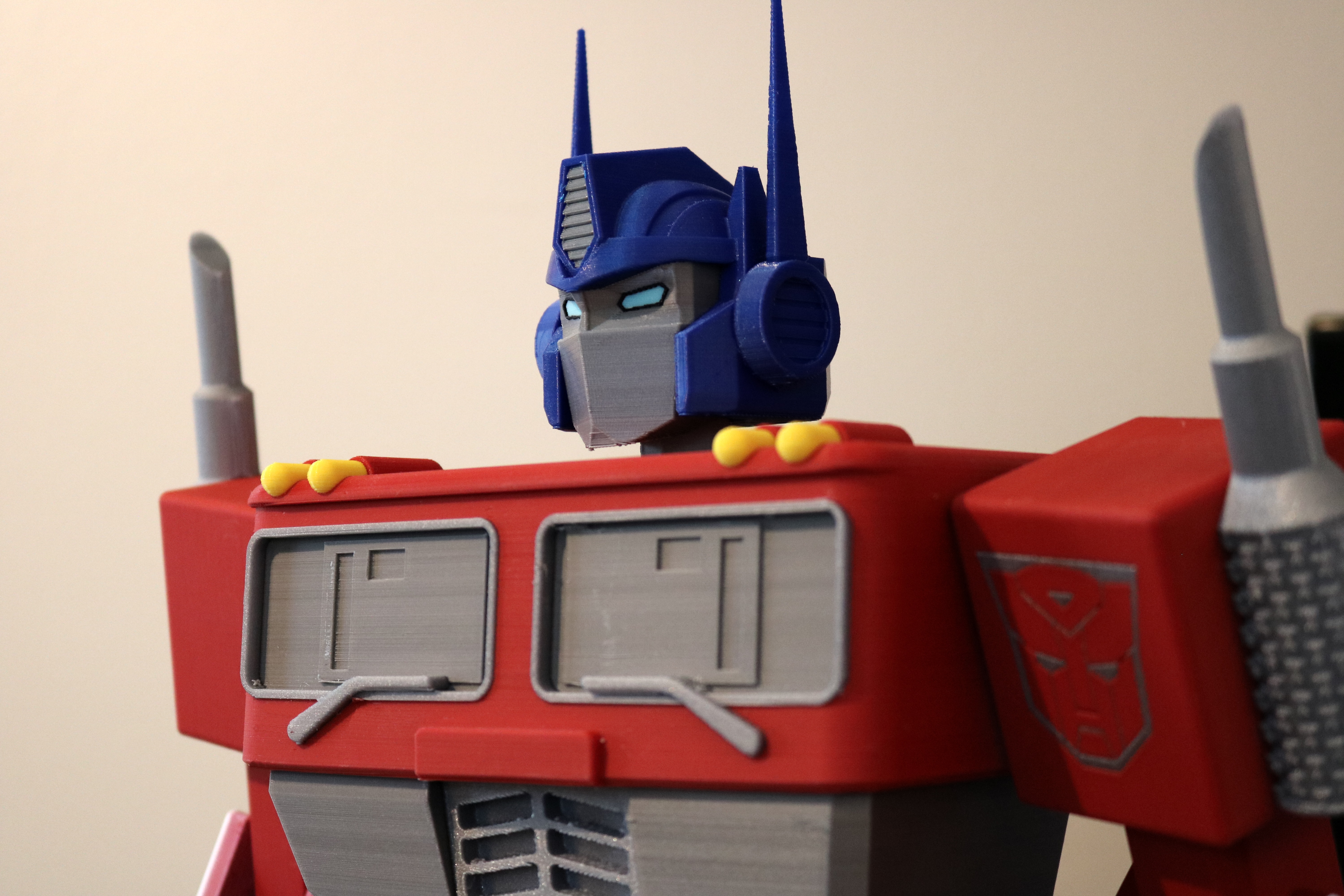 Big Optimus Prime! - Multi Material Model