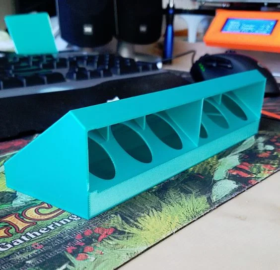 Chick Feeder (6 bay)