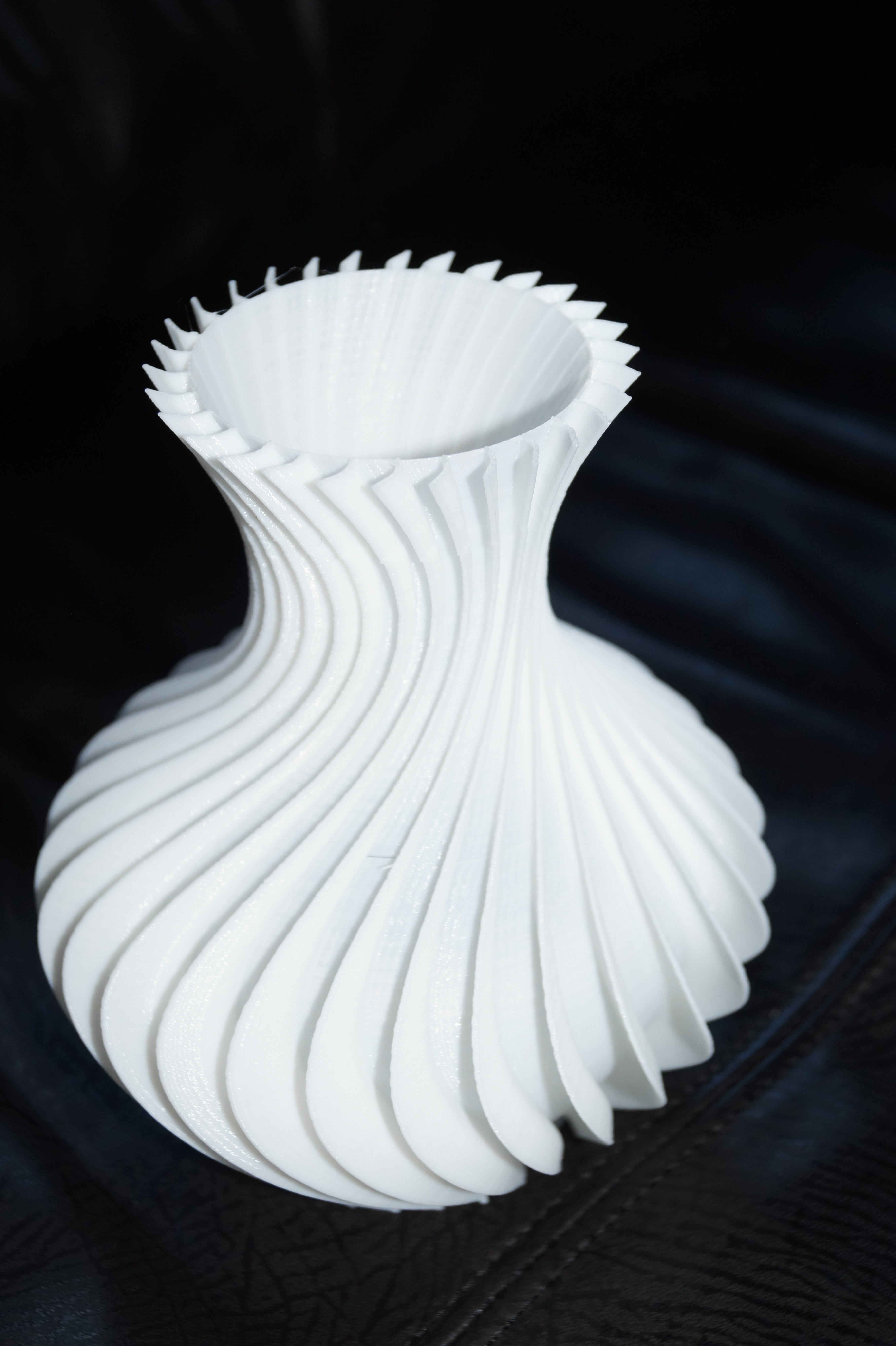 Fibonacci Vase - with base/bottom