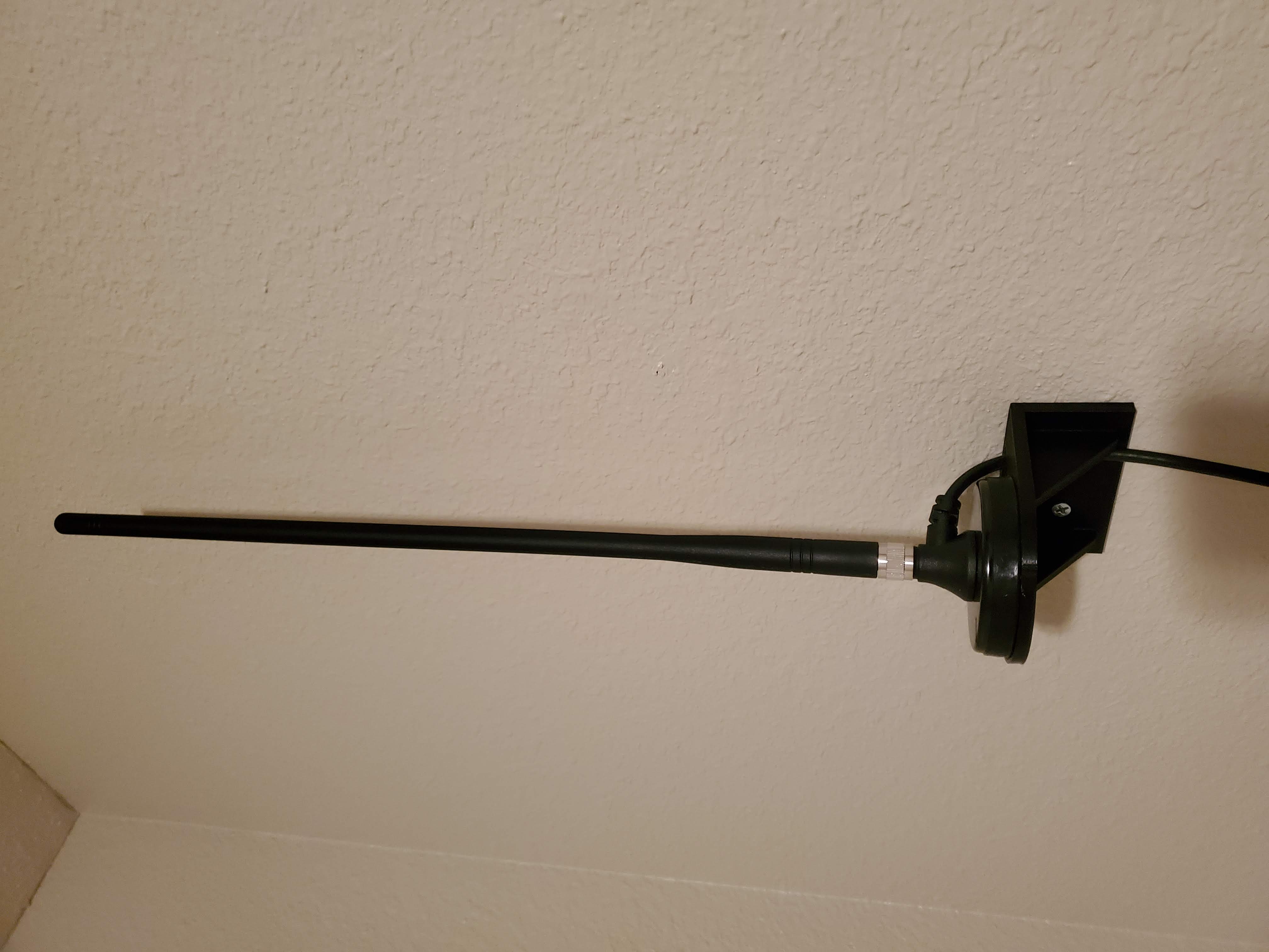 Helium Antenna Mount (Indoor)