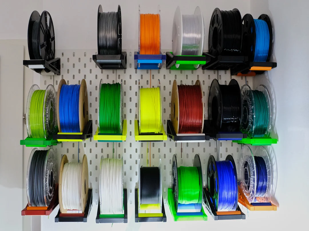 CheeseRoller - Ikea Skadis Spool Roller