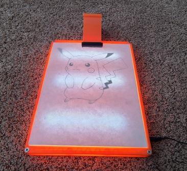 Lighted tracing table