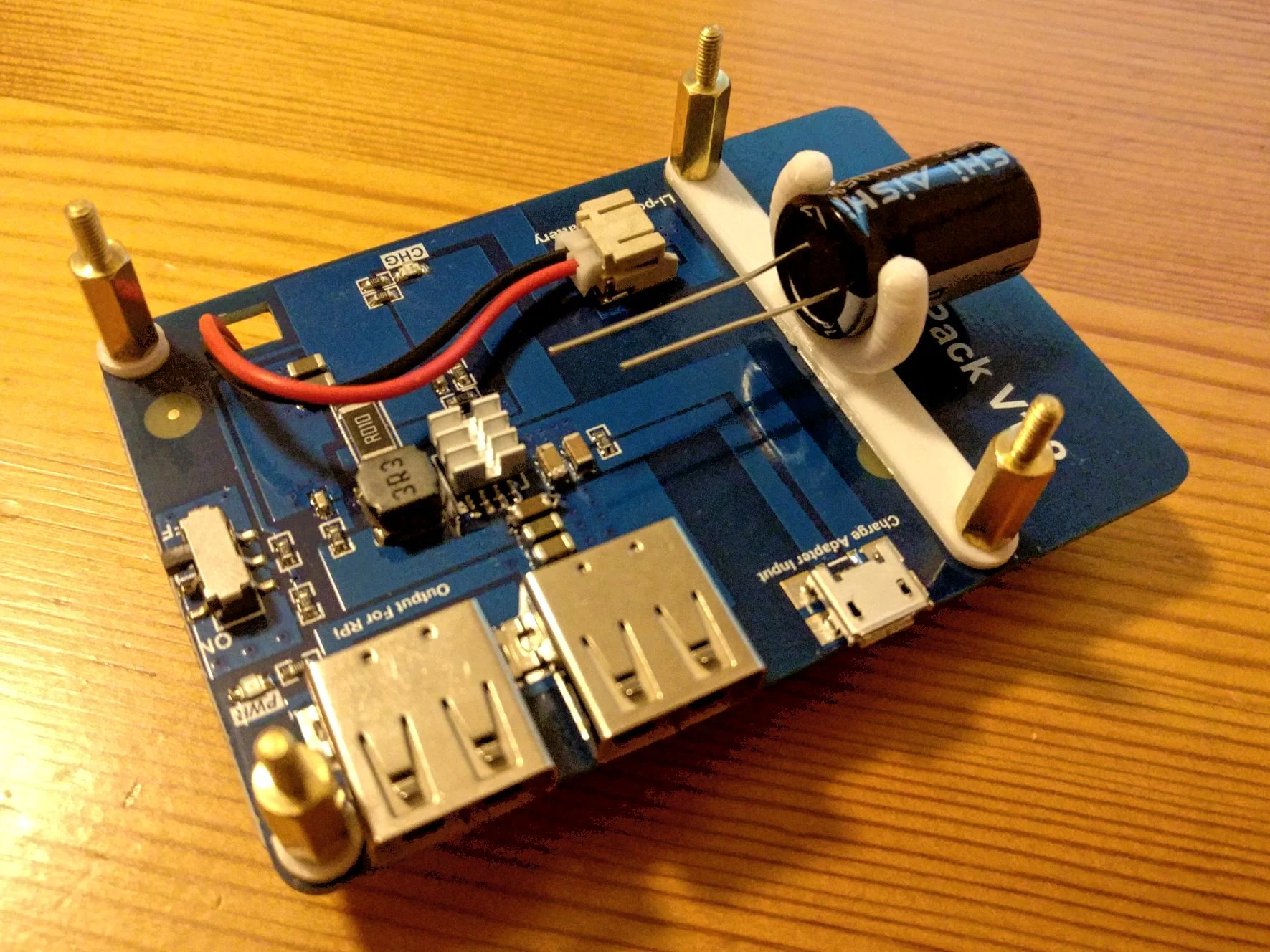 RPi PowerPack capacitor holder