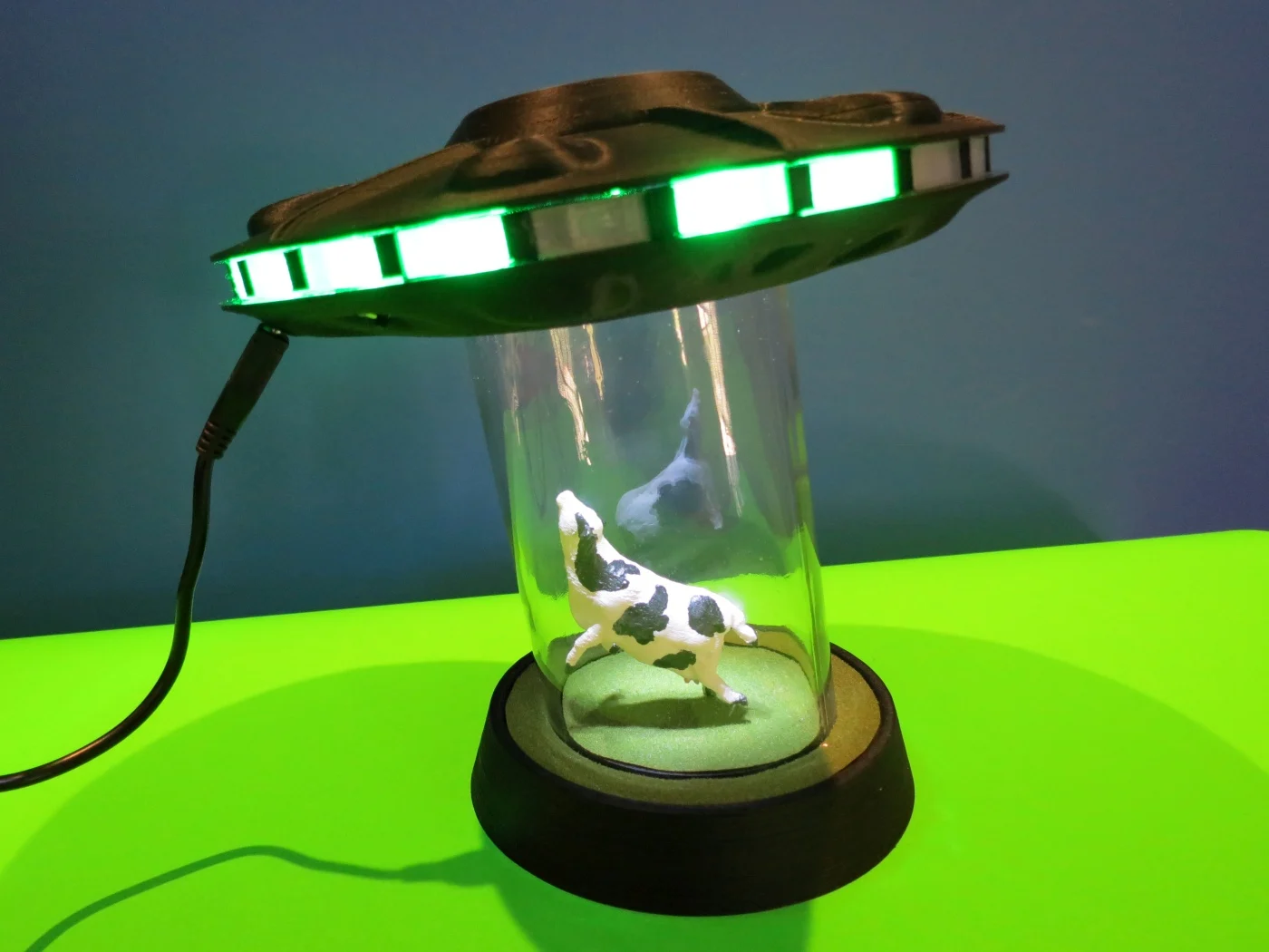 UFO Cow Abduction holder for 10mm LEDs